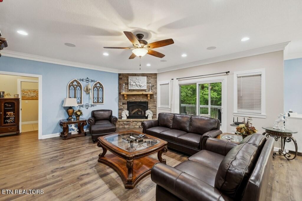 1092 Grandview Way