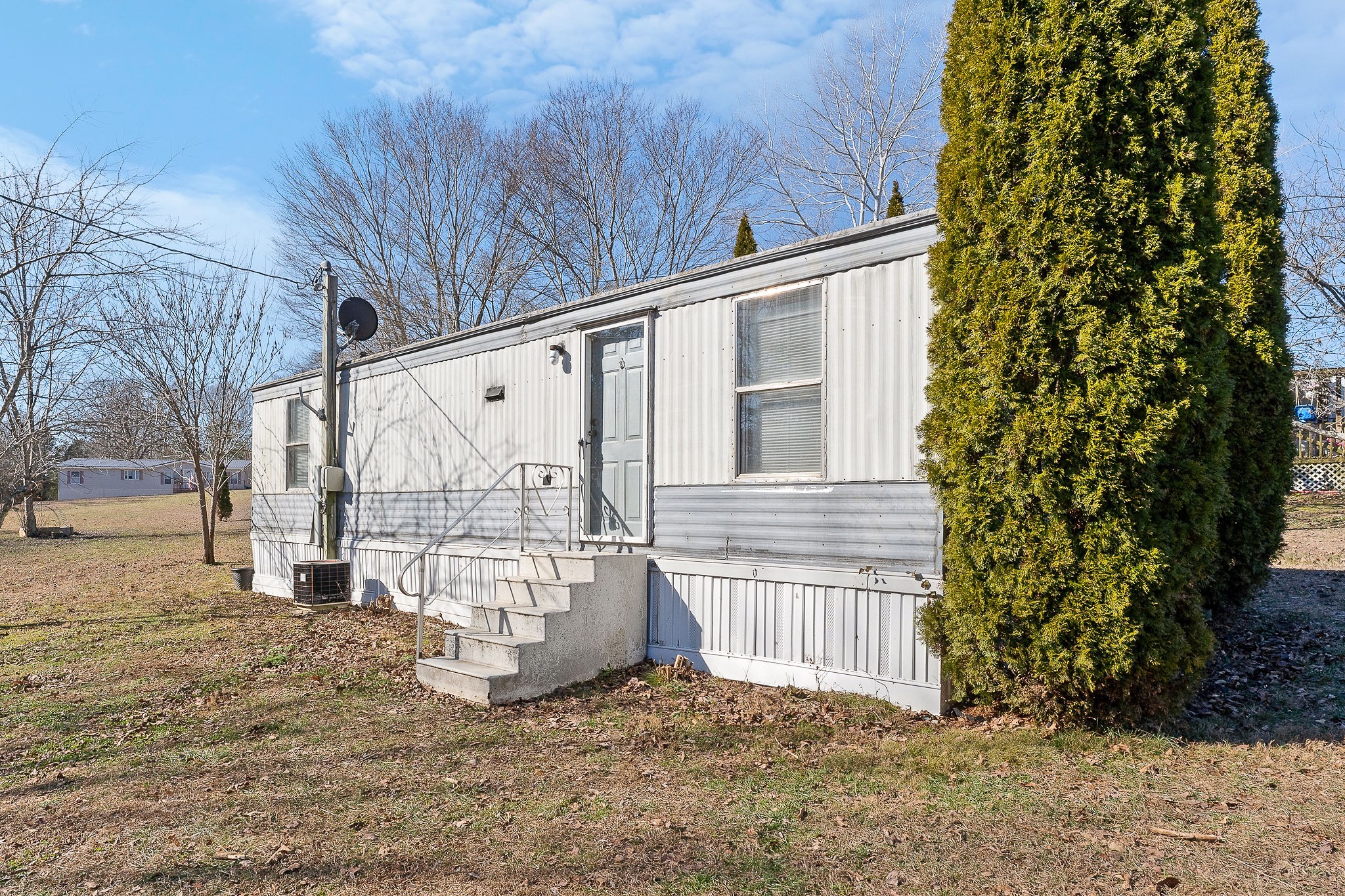 280 Bone Cave Rd