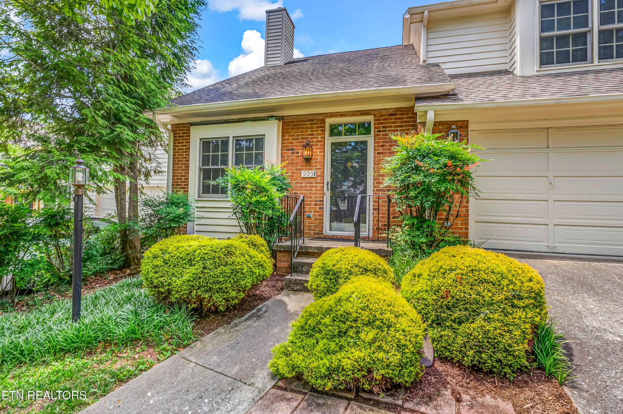 905 Glennshire Drive