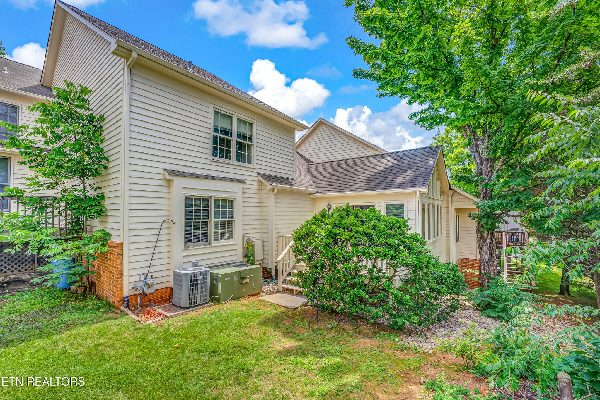 905 Glennshire Drive