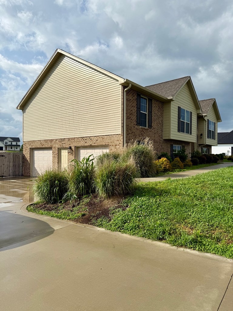 2617 Spring Arbor Ct