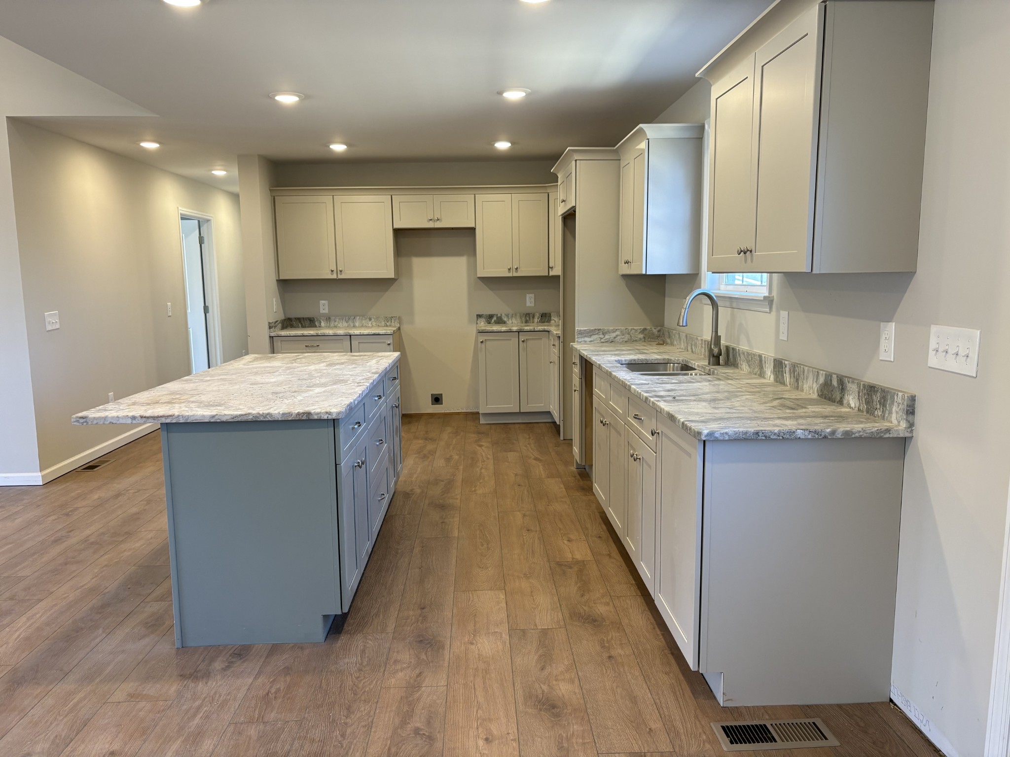 123 Crestview Drive