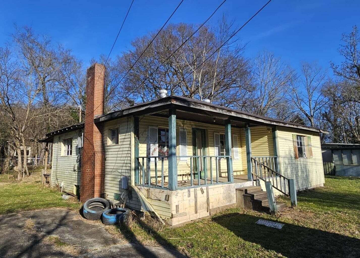 126 Berry Hill Road