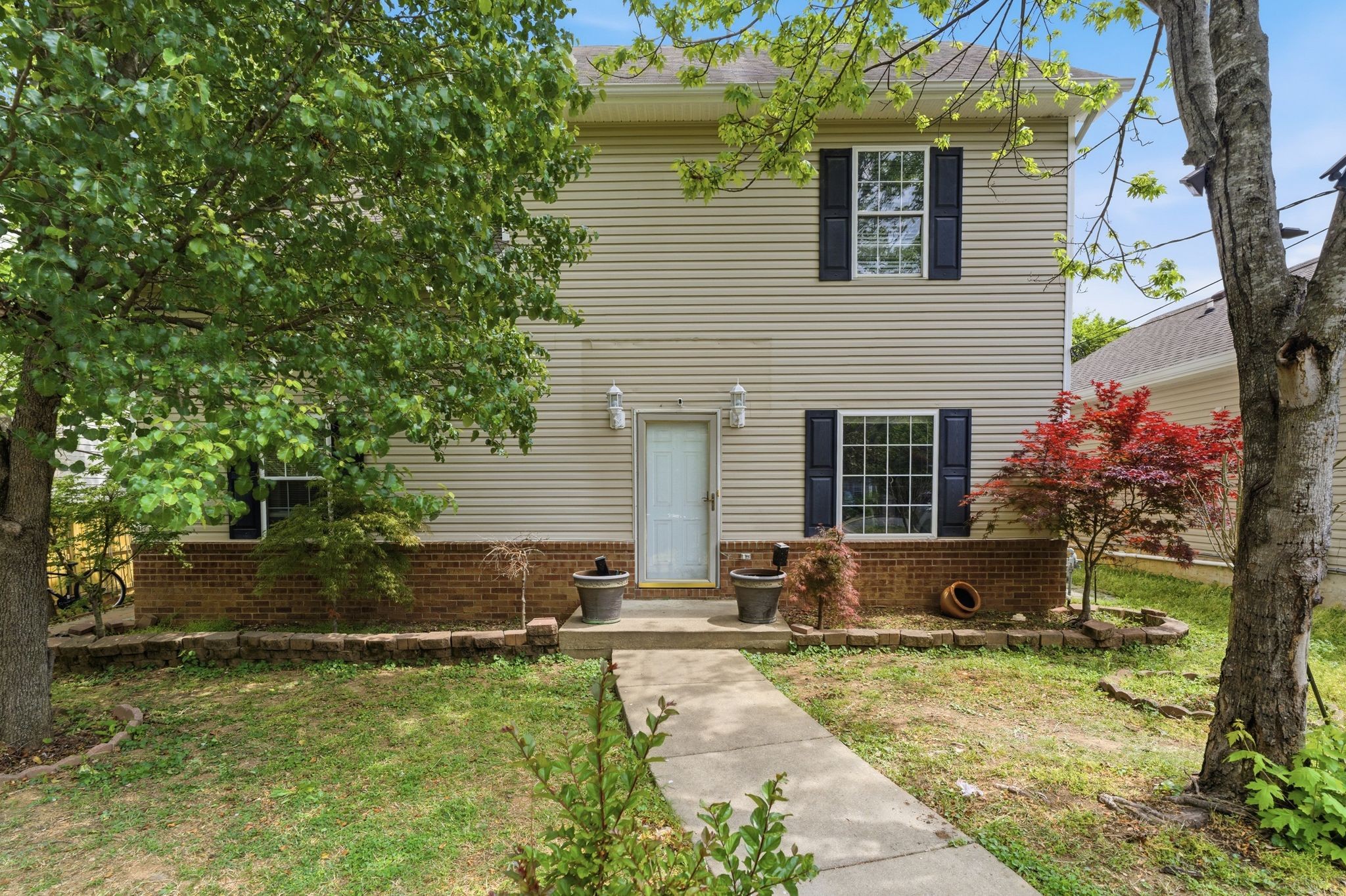 808 William Howard Ct