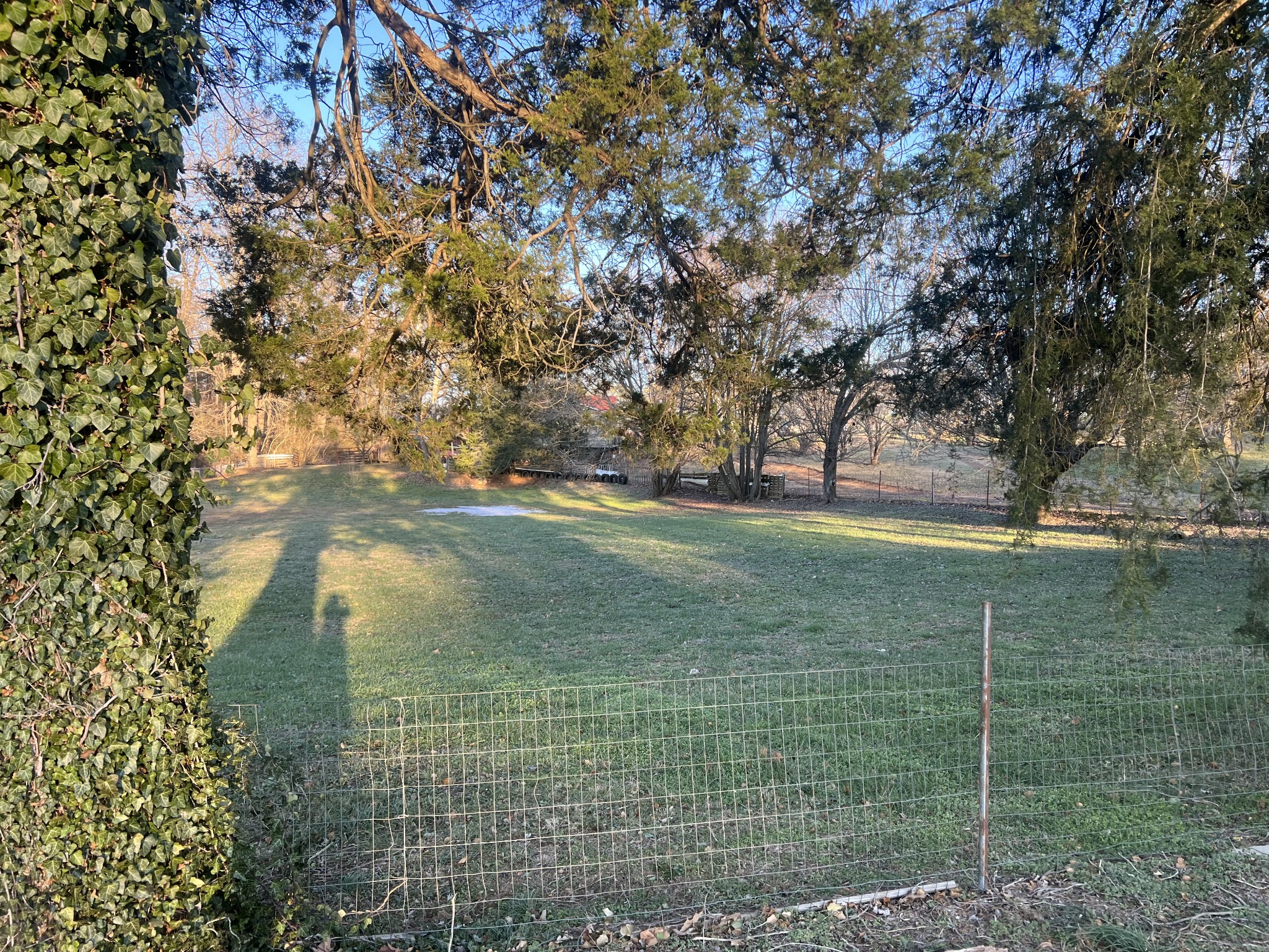 2077 Holders Cove Rd