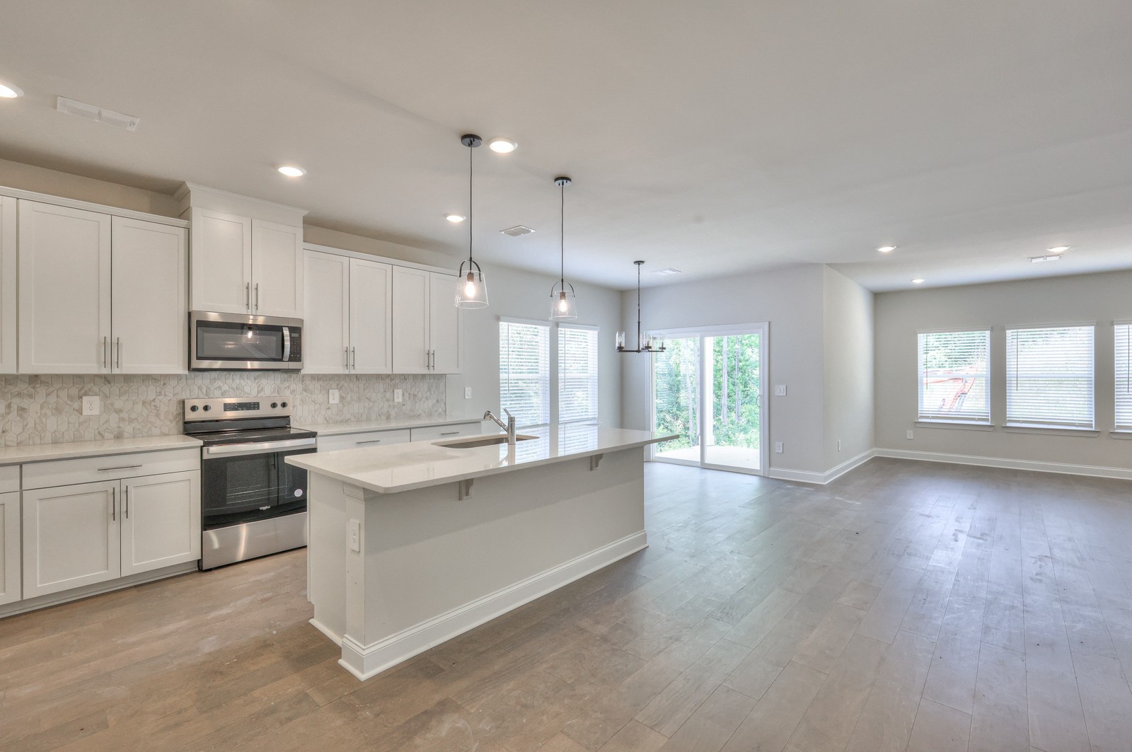 430 Long Dr