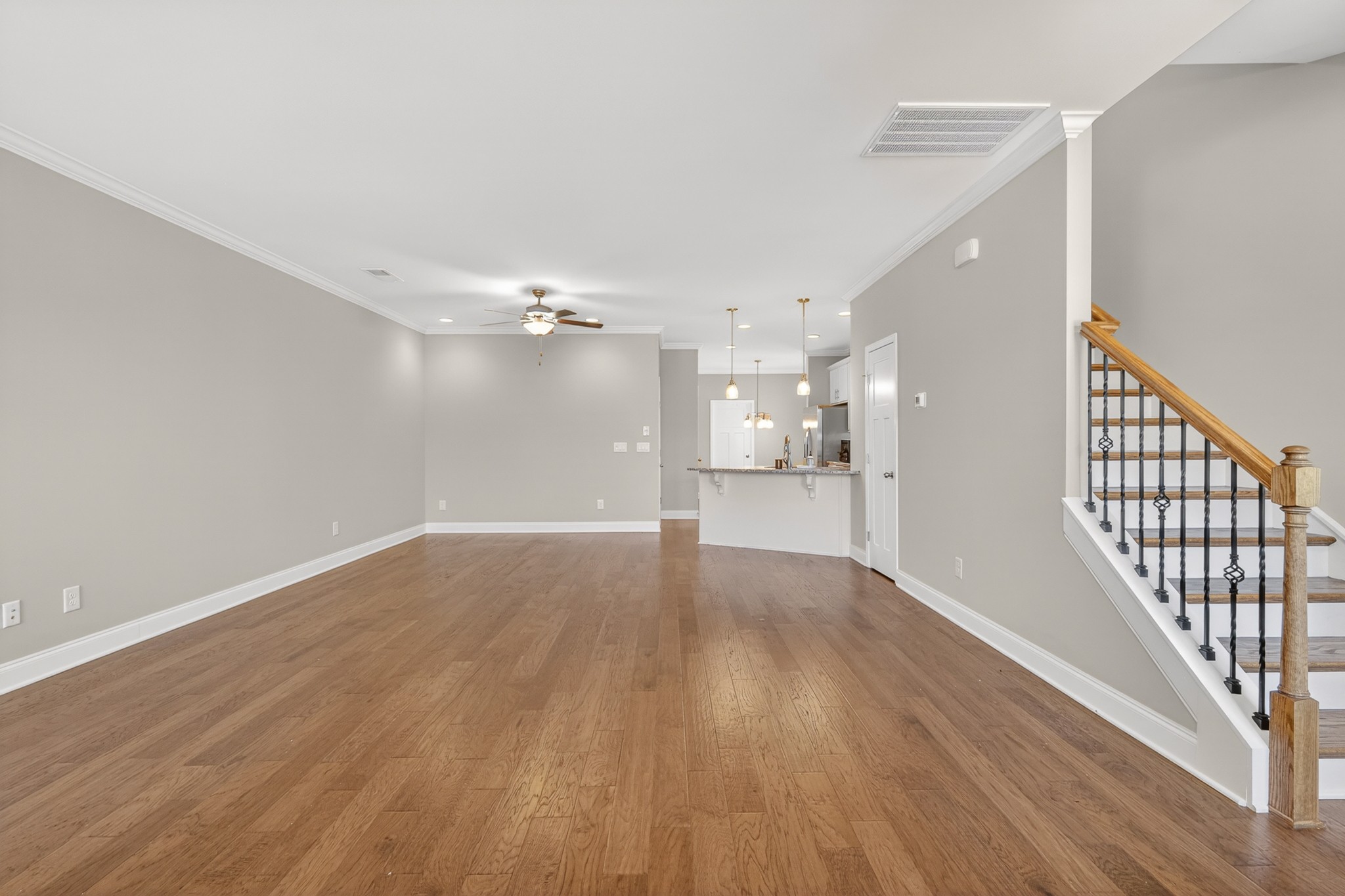 430 Longstone Rd
