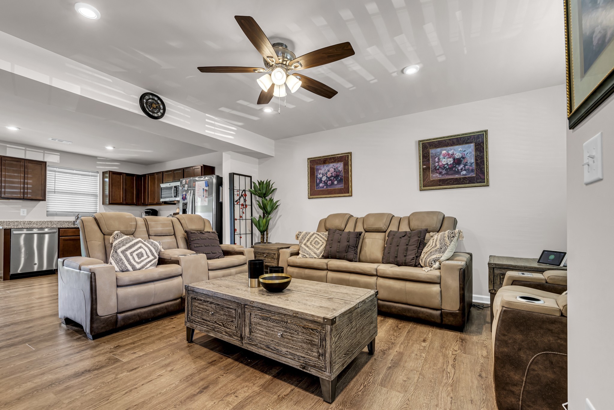 1518 Smoketree Rd