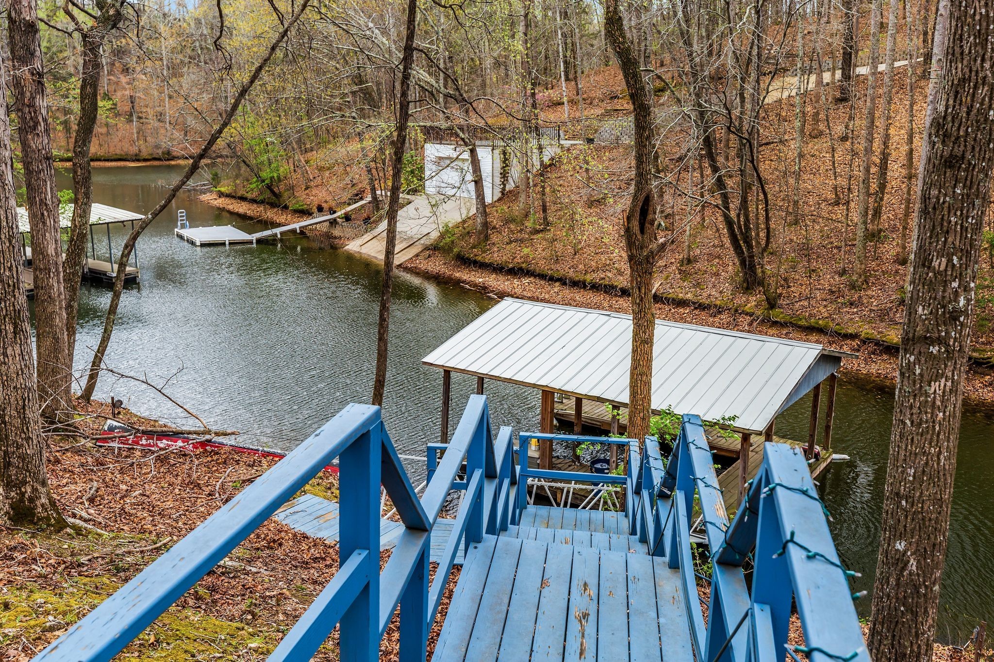 282 Owl Hollow Ln