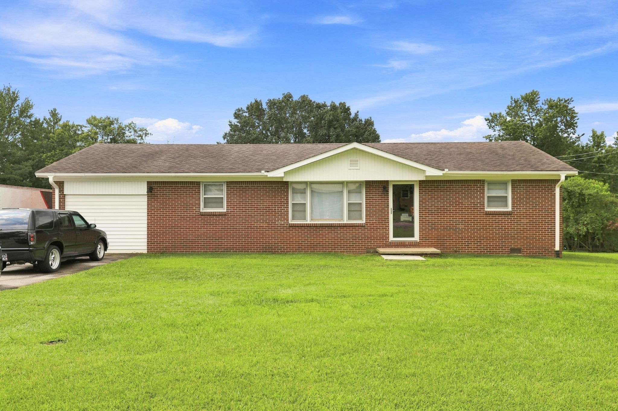 417 Greggview St