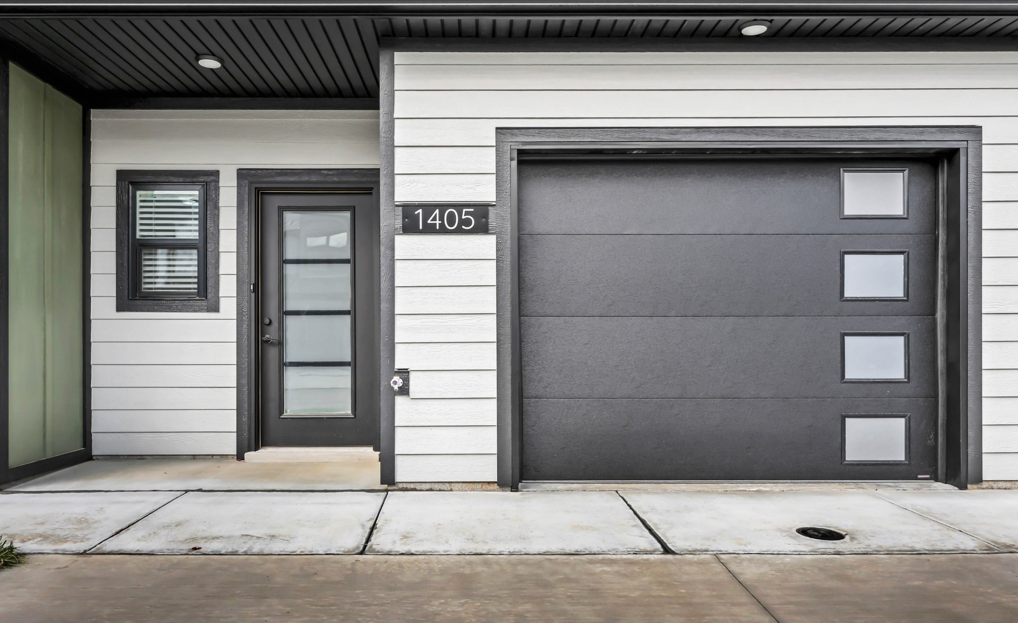 1405 Jonathan Wade Circle