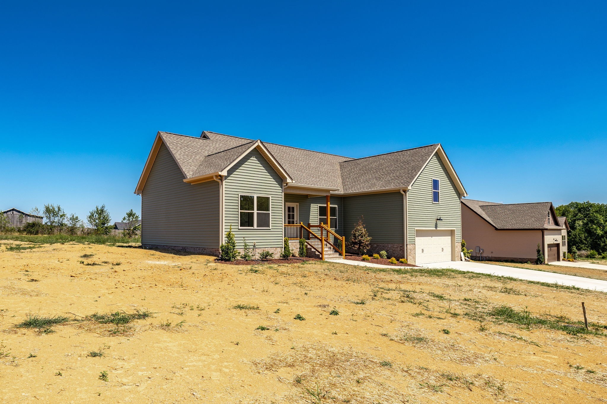 1204 Vickie Ln