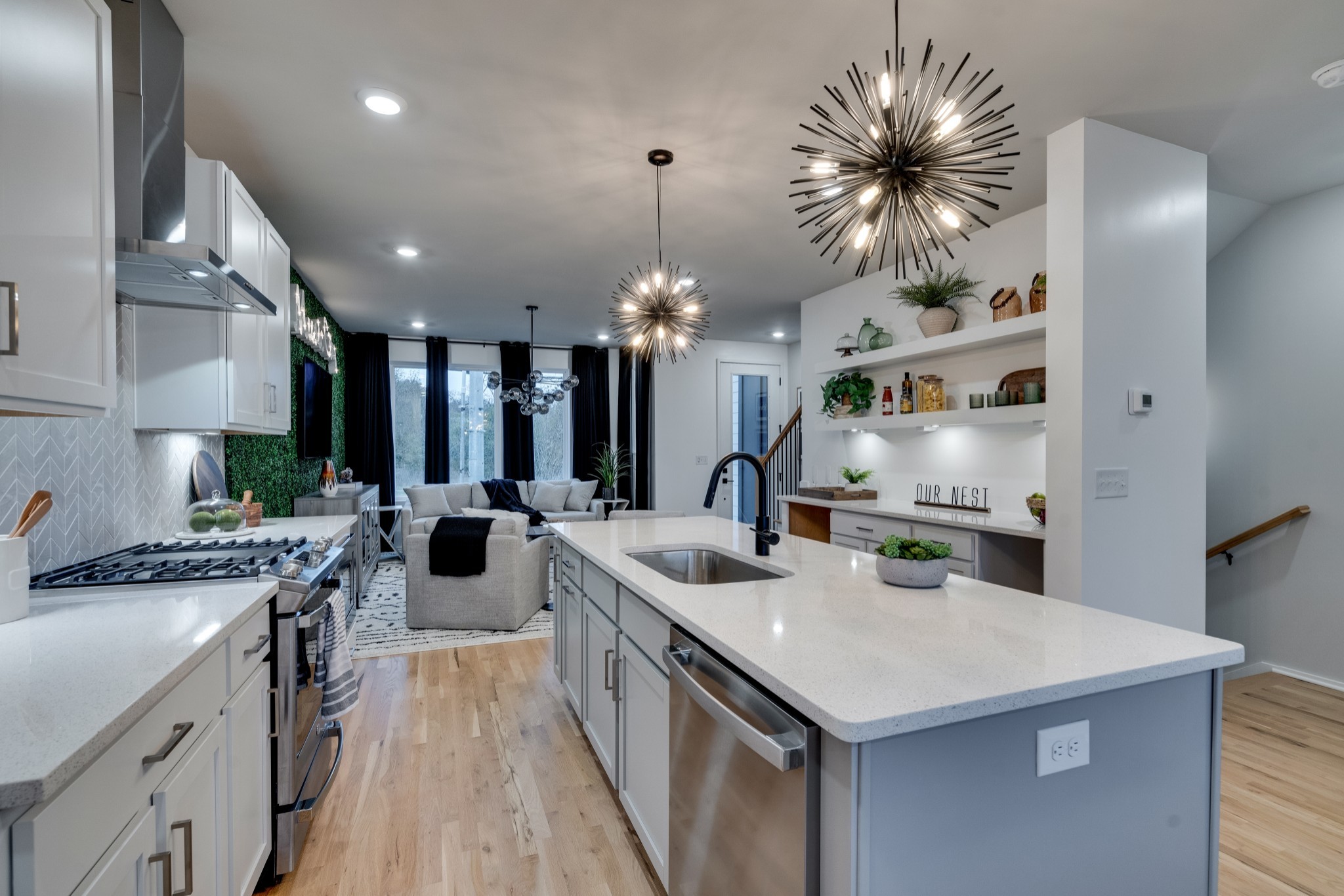 2246 Whites Creek Pike
