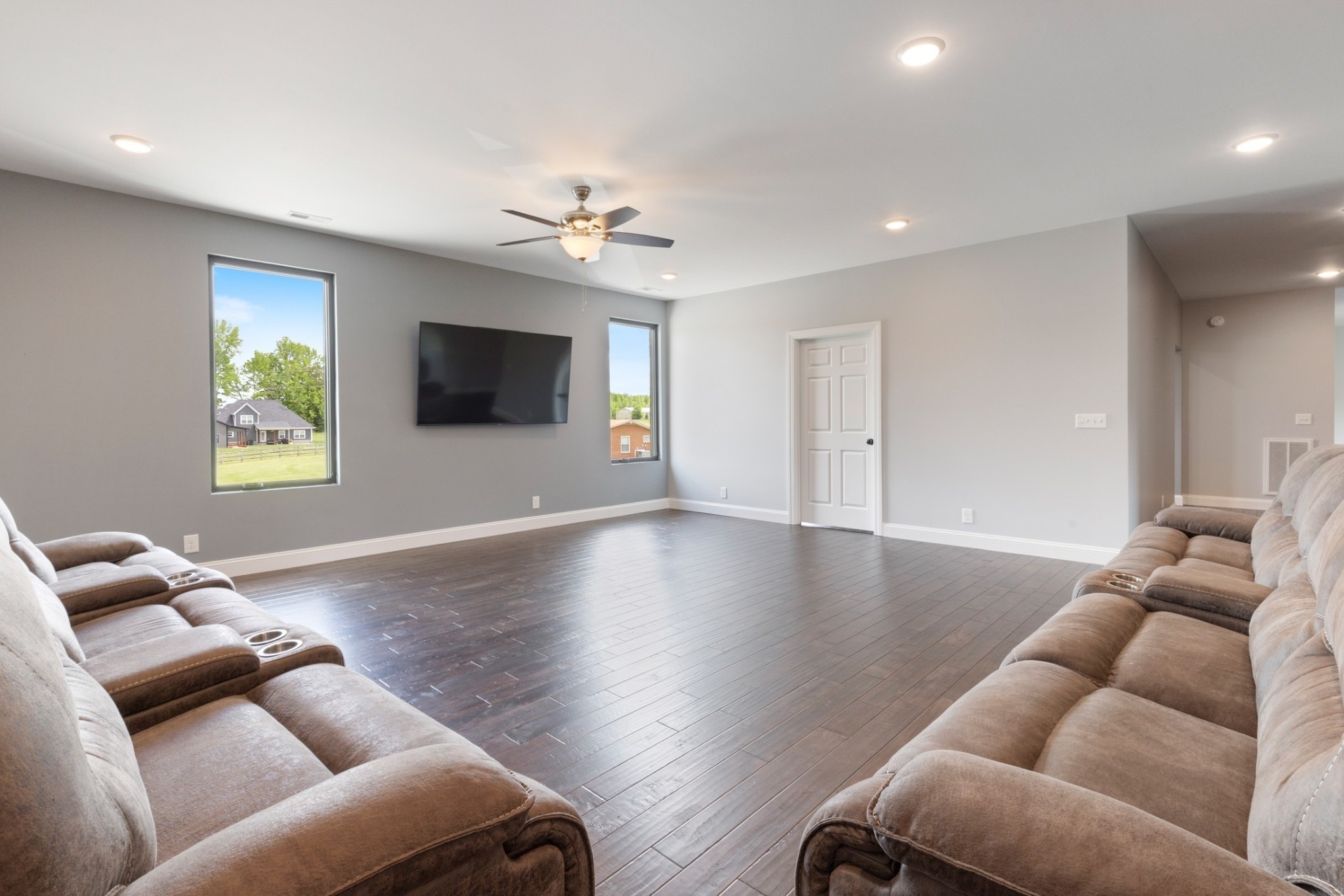 3791 Sylvia Rd