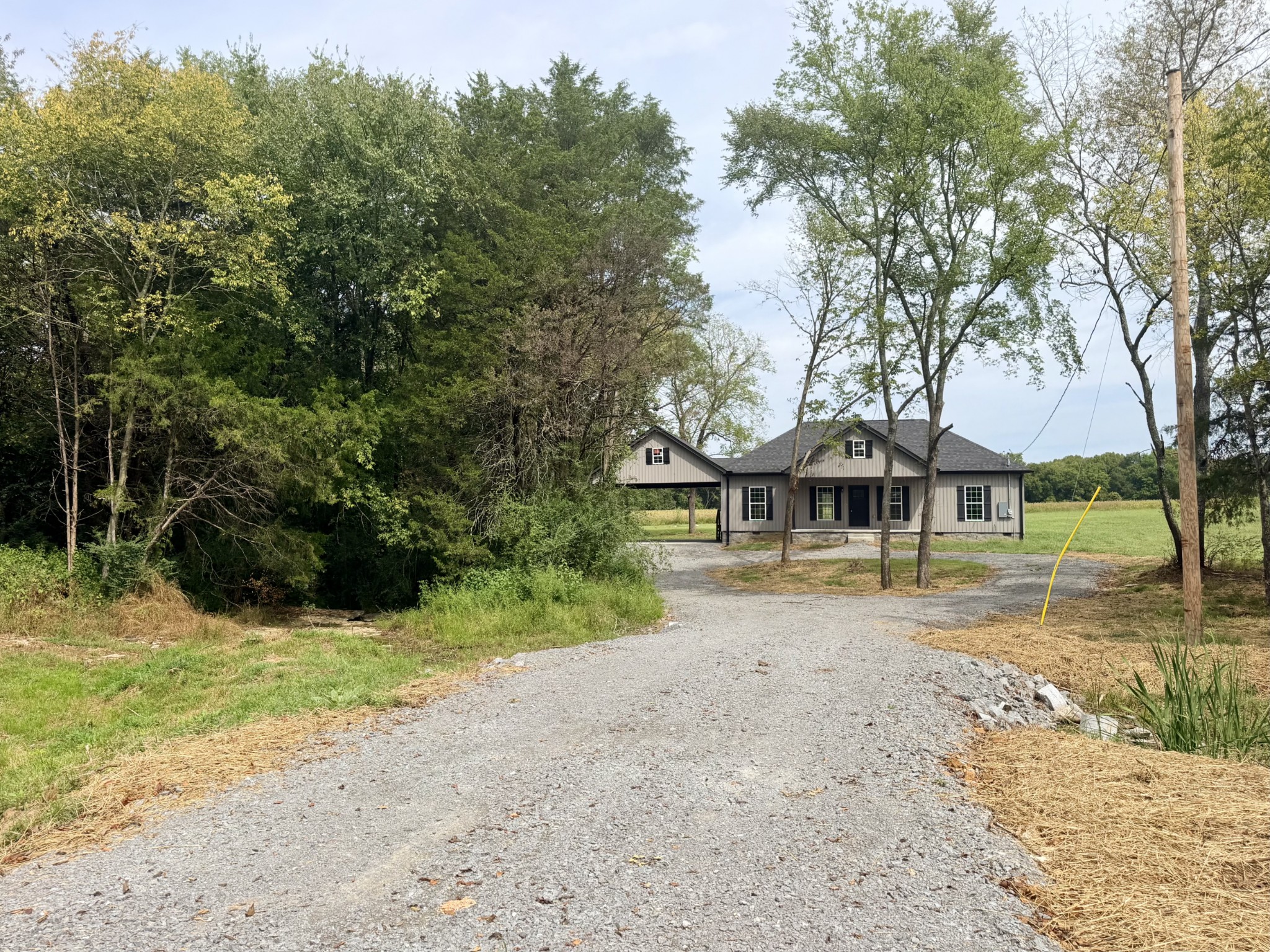 784 Halls Mill Rd