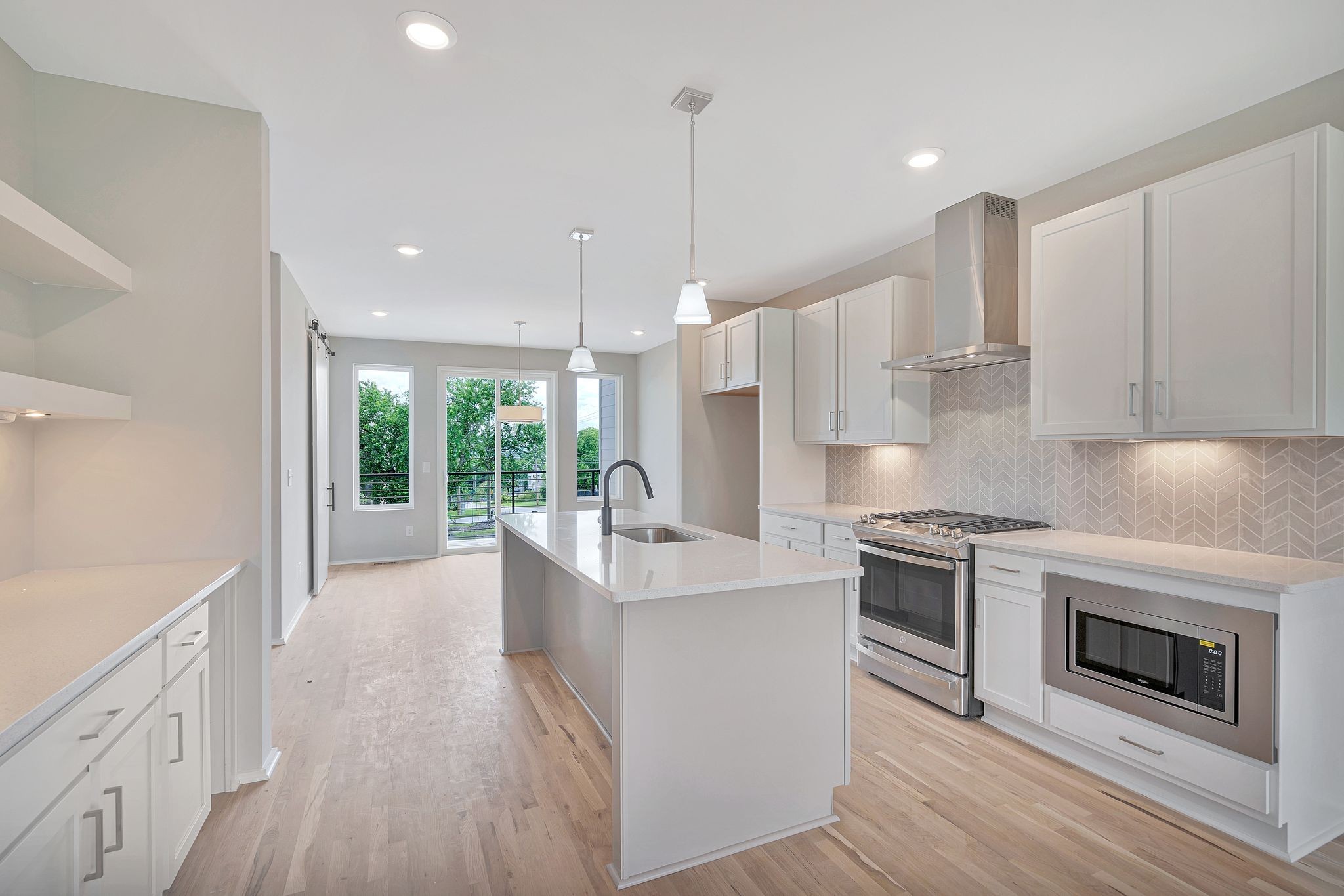 2244 Whites Creek Pike