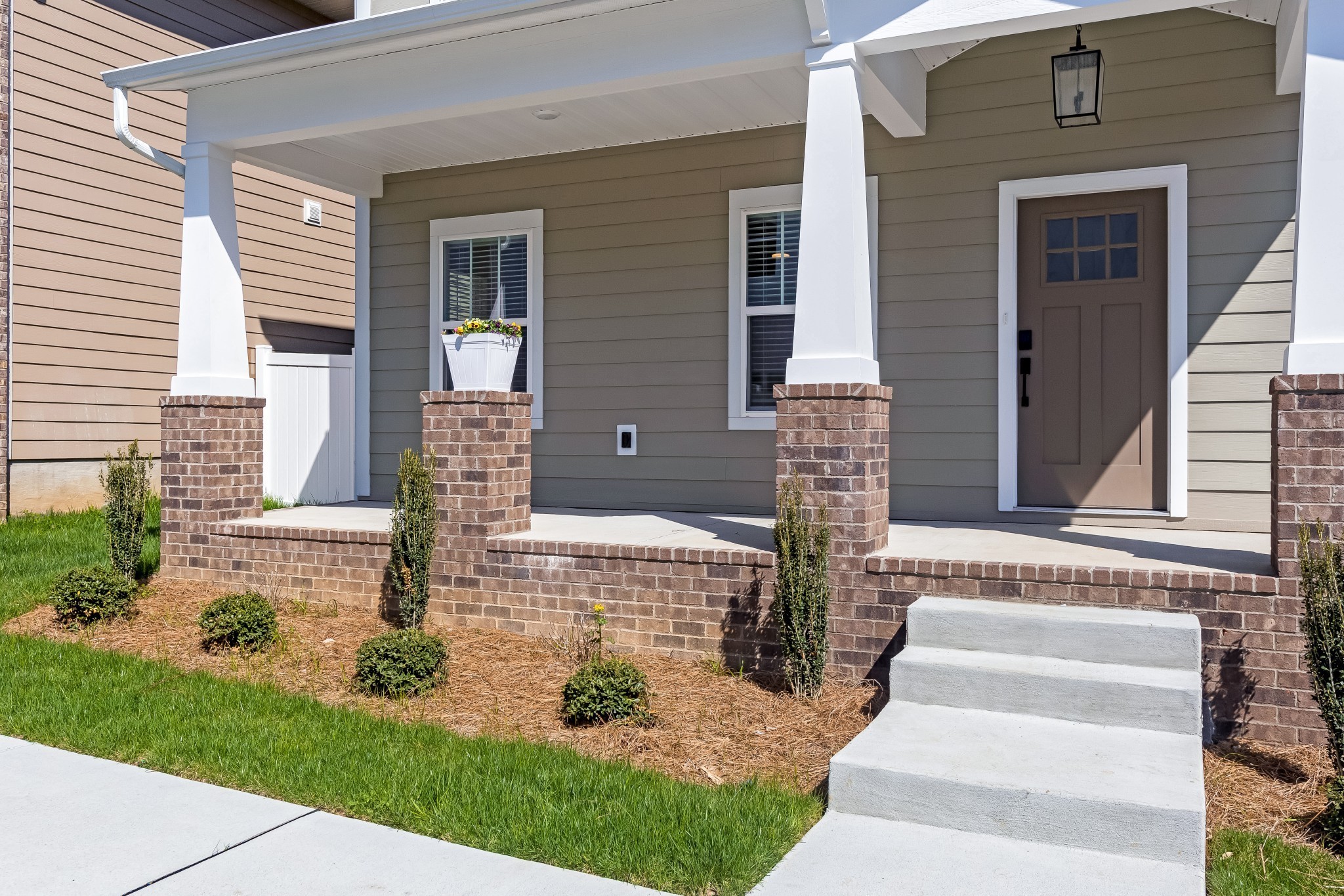 309 Jasmine Park