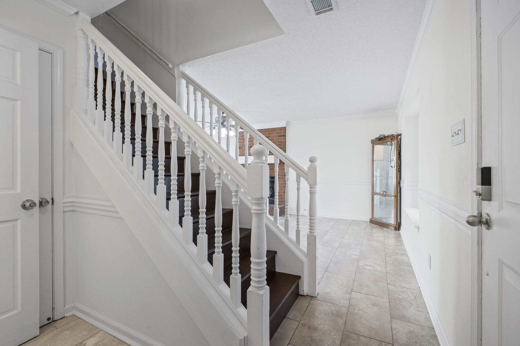 5875 SYCAMORE MANOR CV