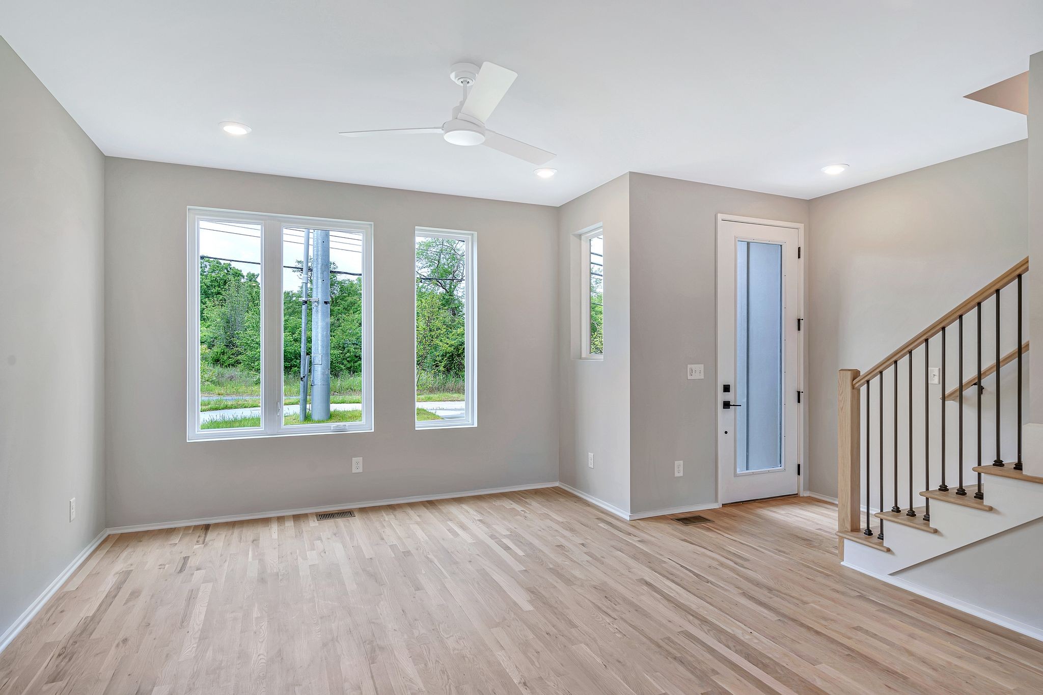 2242 Whites Creek Pike