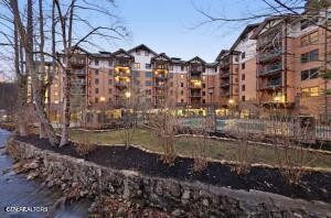 215 Woliss Lane Units 209 312 510