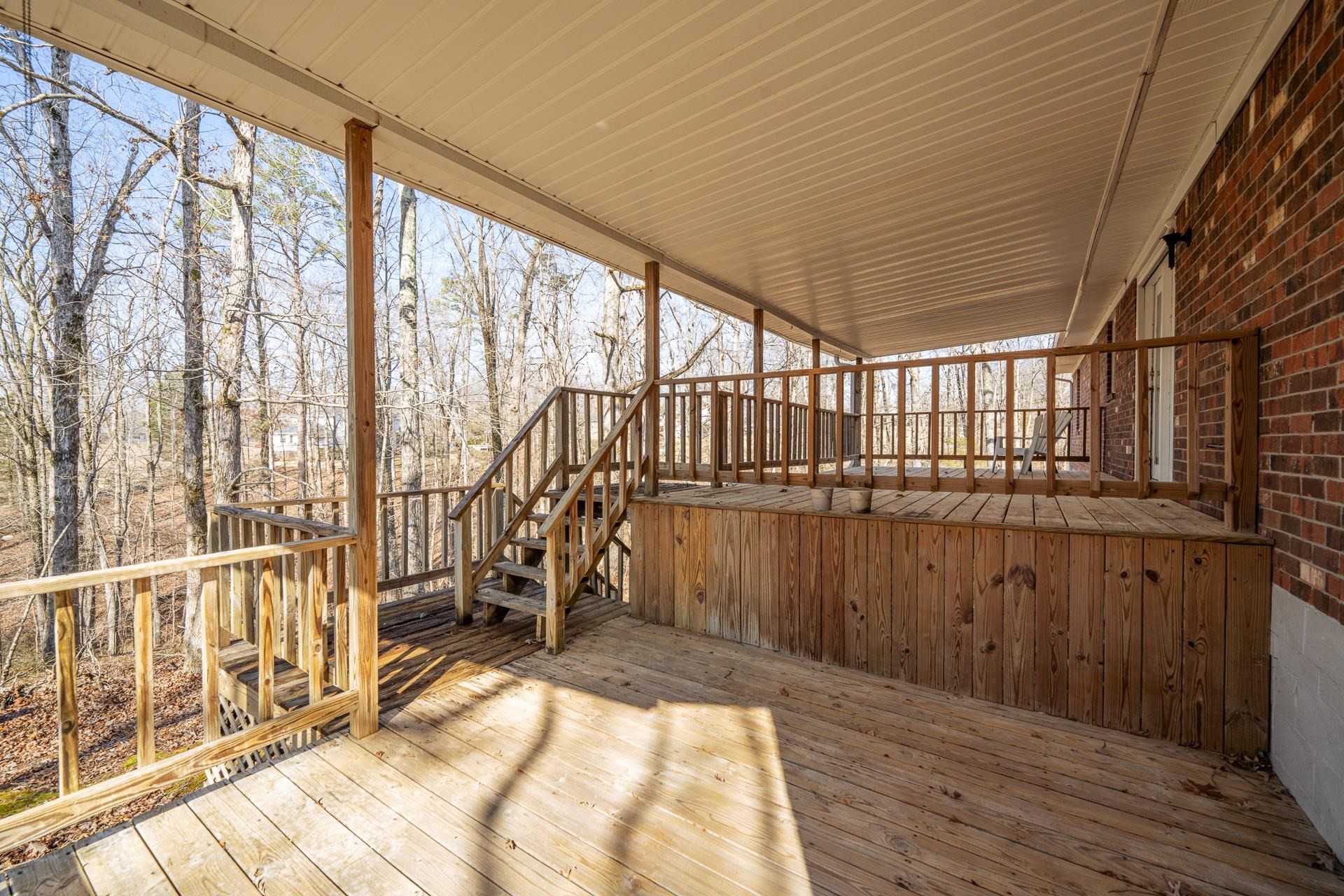 705 HURRICANE HILL DR