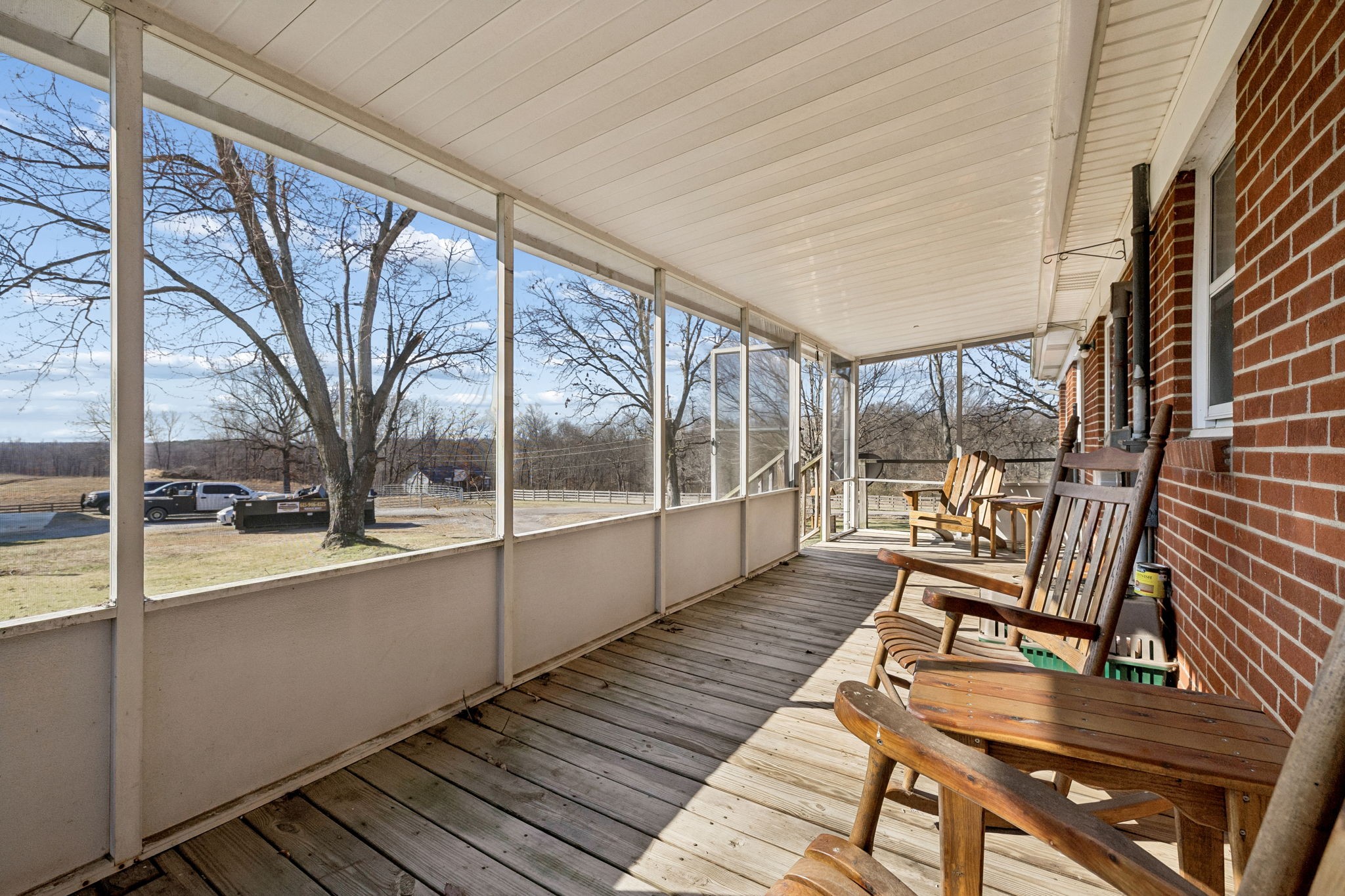 155 W Piney Rd
