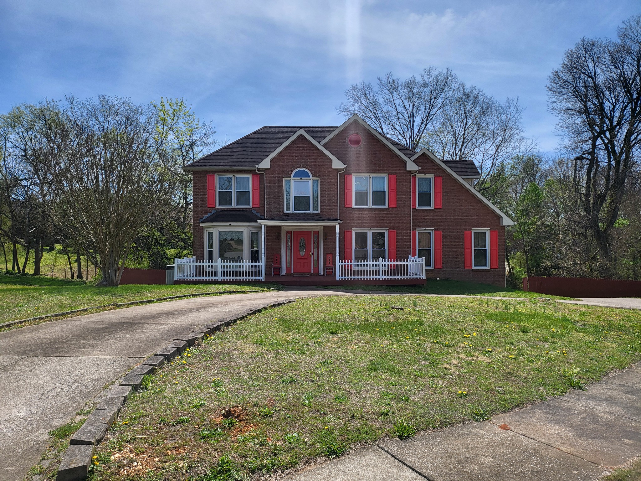 2555 Stone Briar Dr
