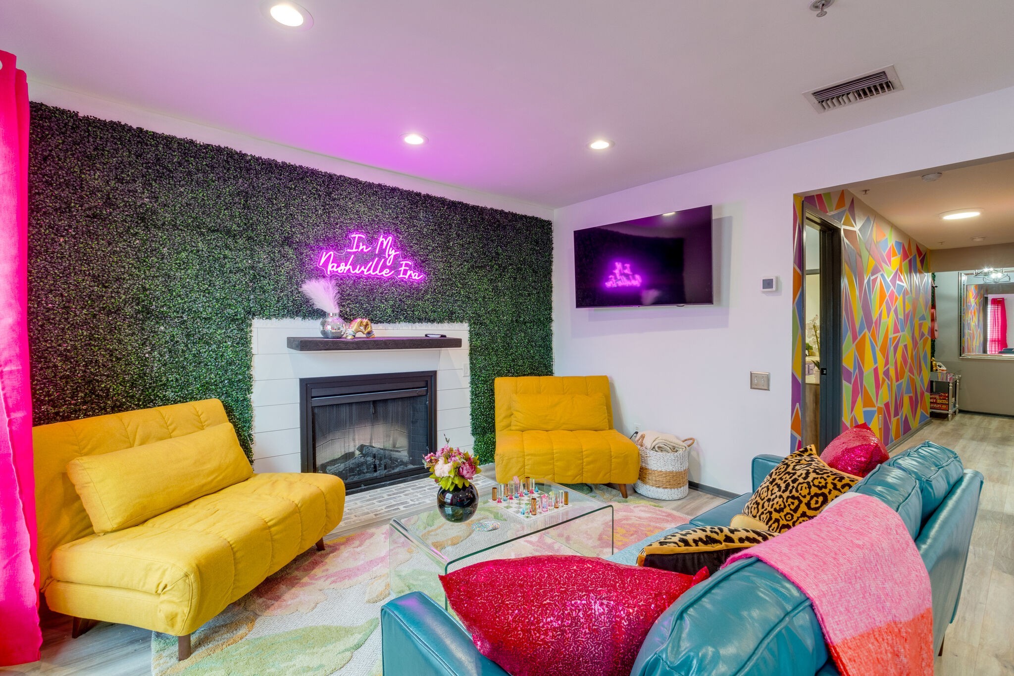 1032 1st Avenue, N