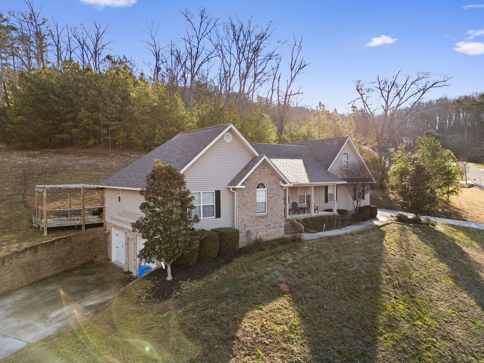 175 NW Stonewood Drive, NW