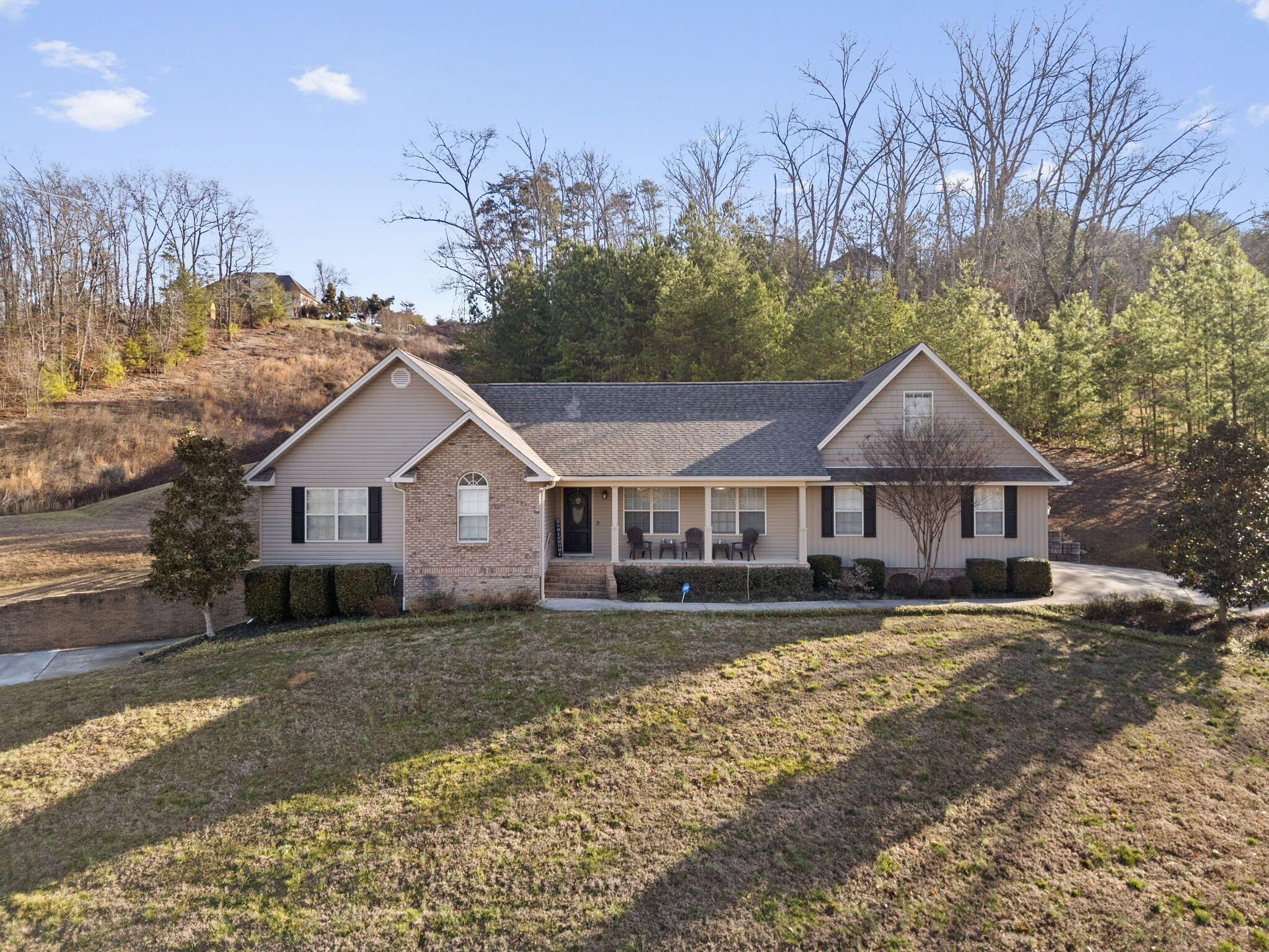 175 NW Stonewood Drive, NW
