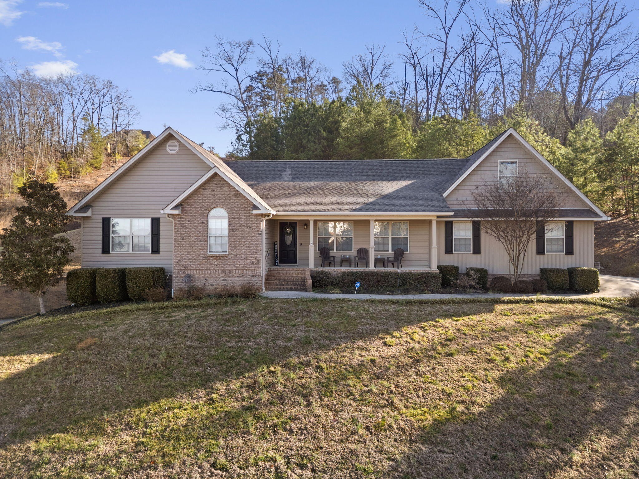 175 NW Stonewood Drive, NW