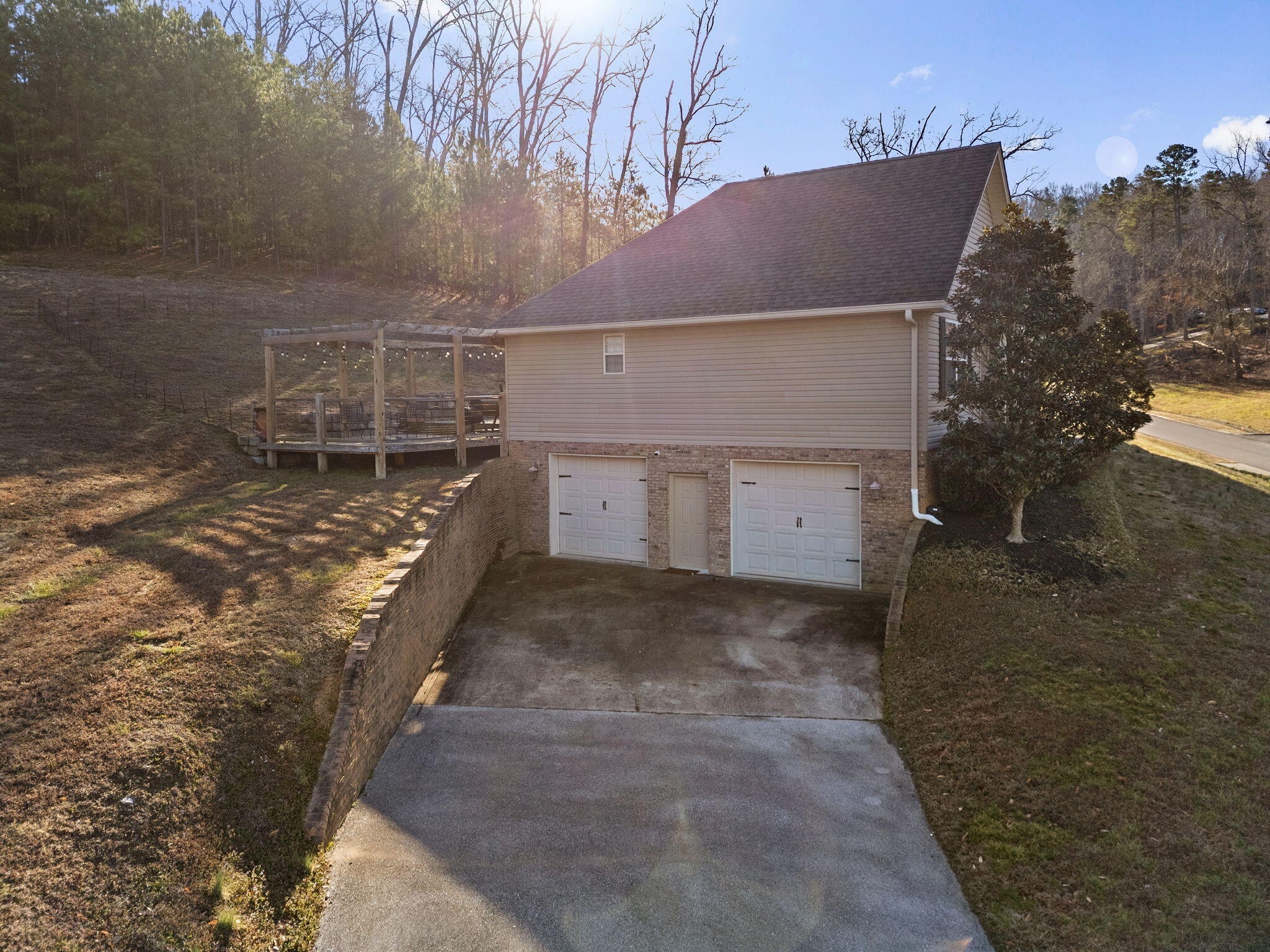 175 NW Stonewood Drive, NW