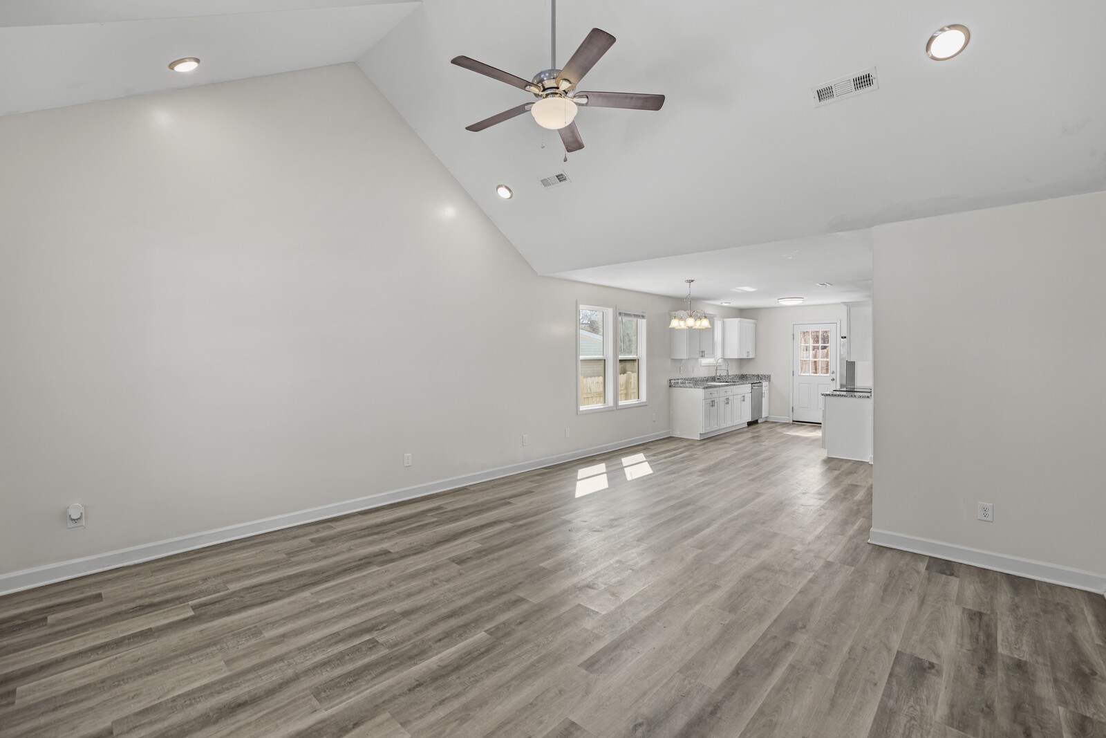 294 Morton Ave