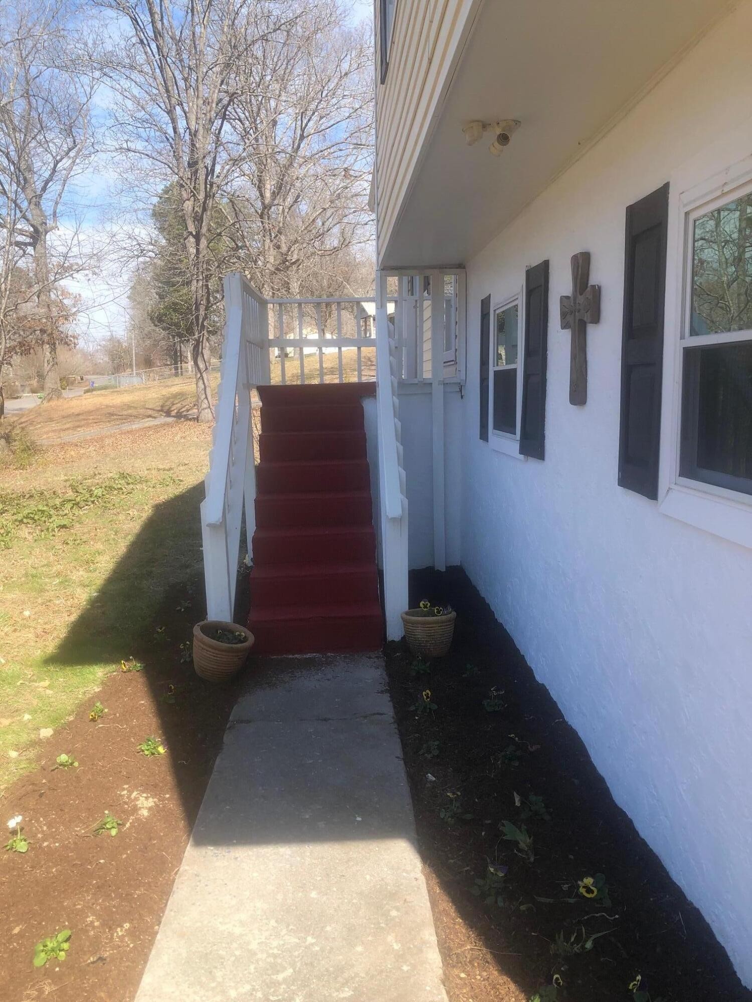 164 Homestead Street, NE
