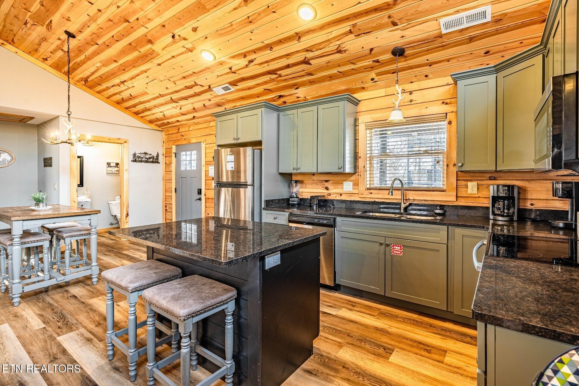 2104 Eagle Feather Drive