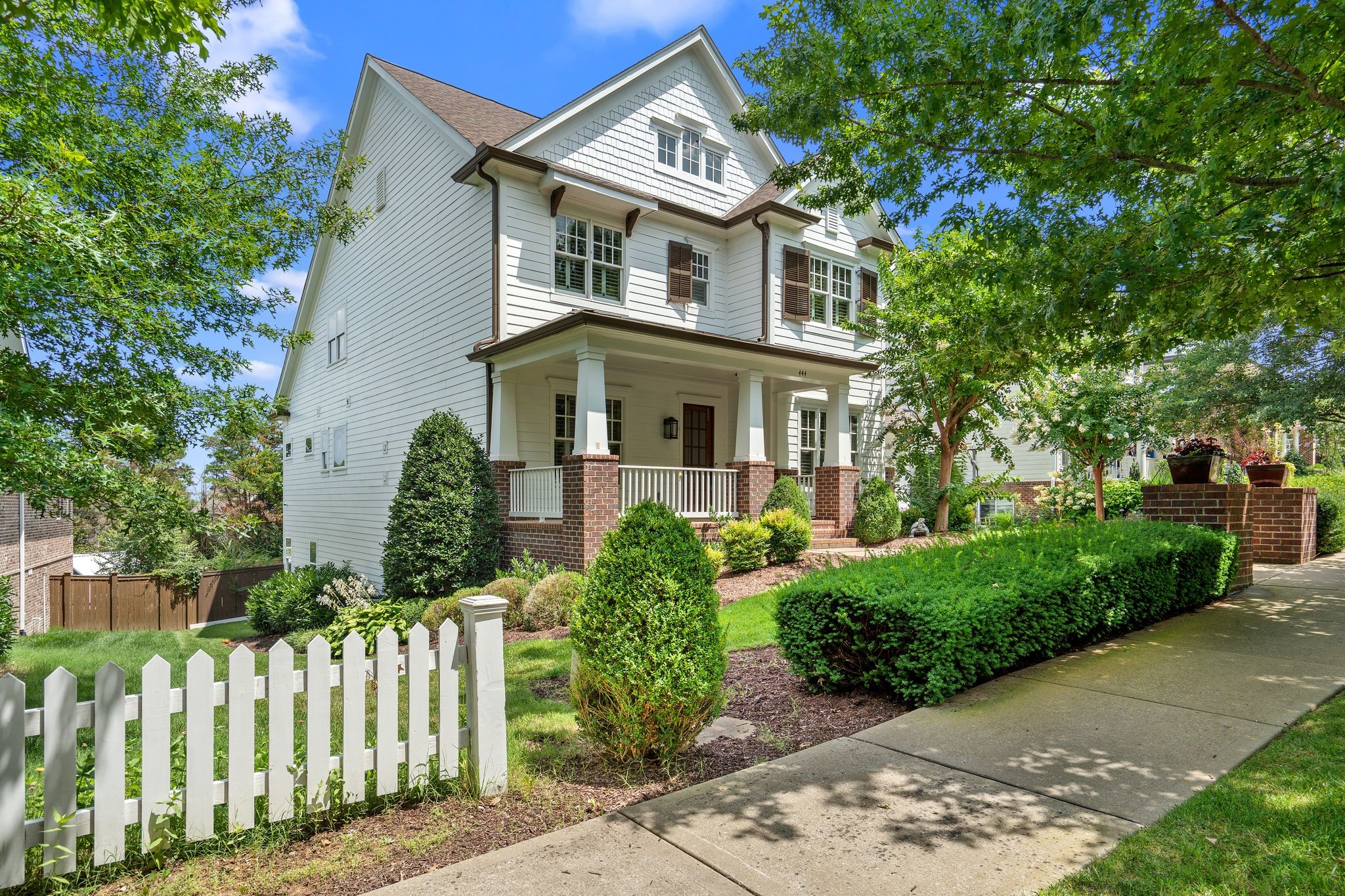 444 Wild Elm St