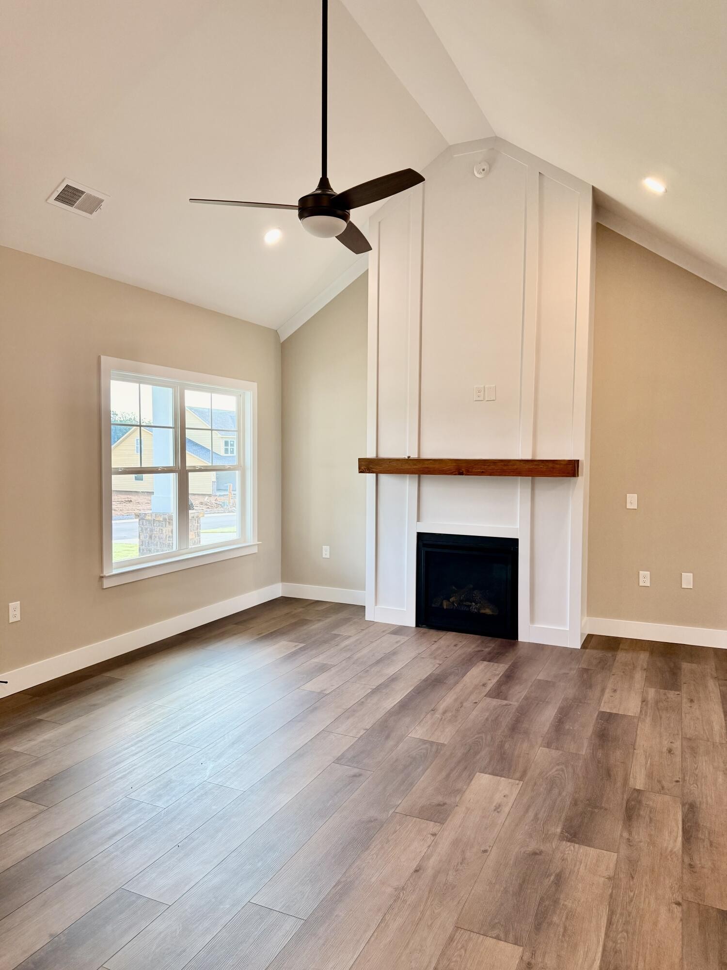 2 Willow Run Trail, NW