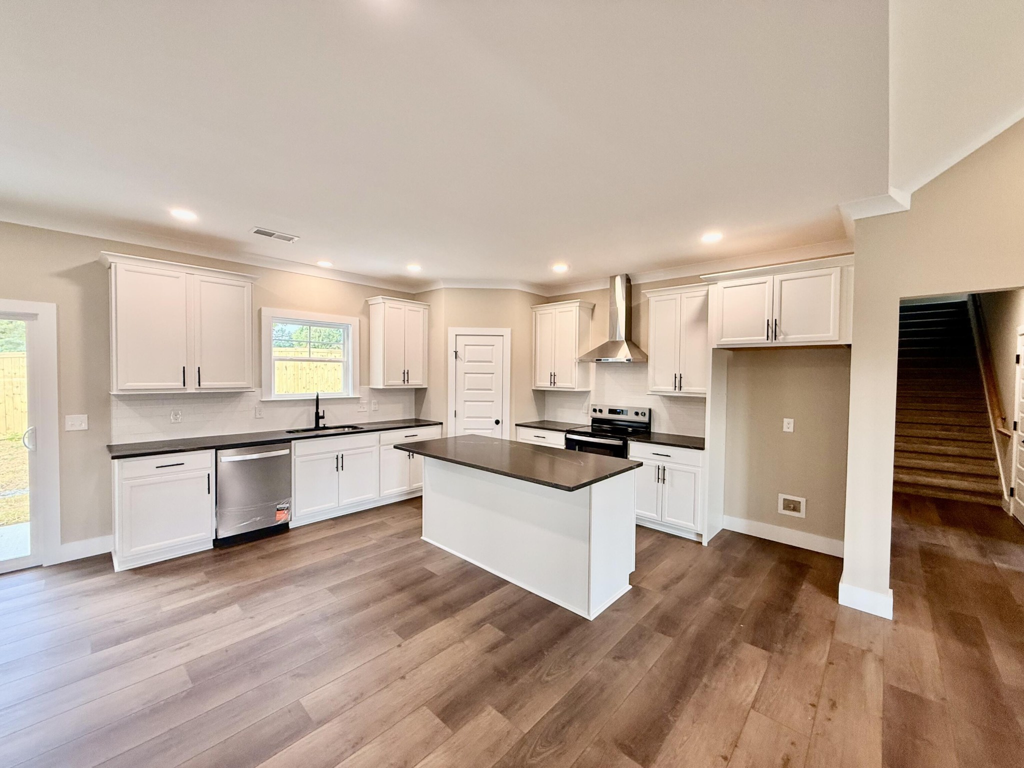 2 Willow Run Trail, NW