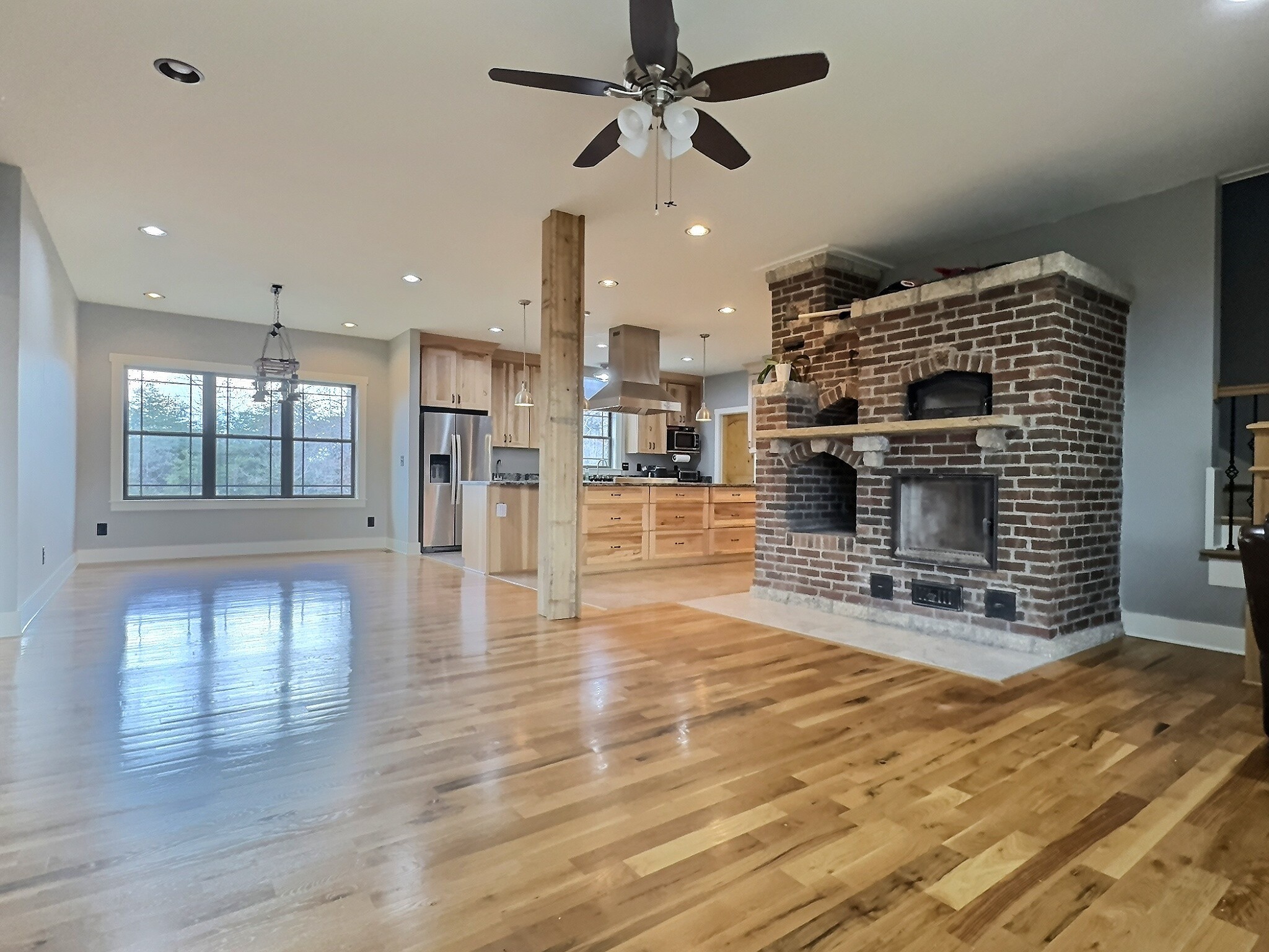 7307 Brush Creek Rd