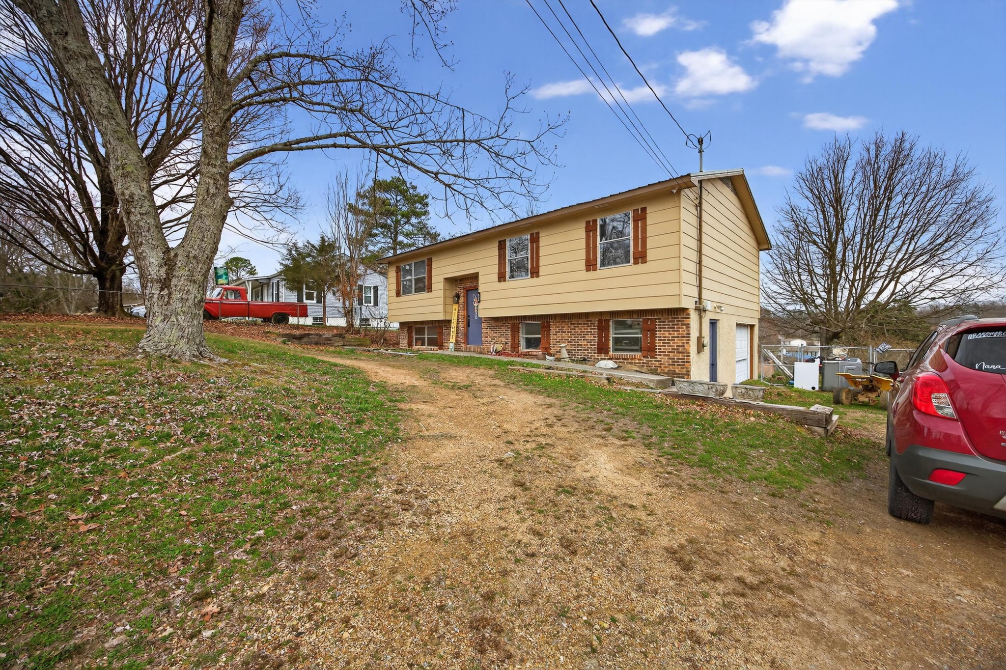 230 SE Fairview Drive, SE
