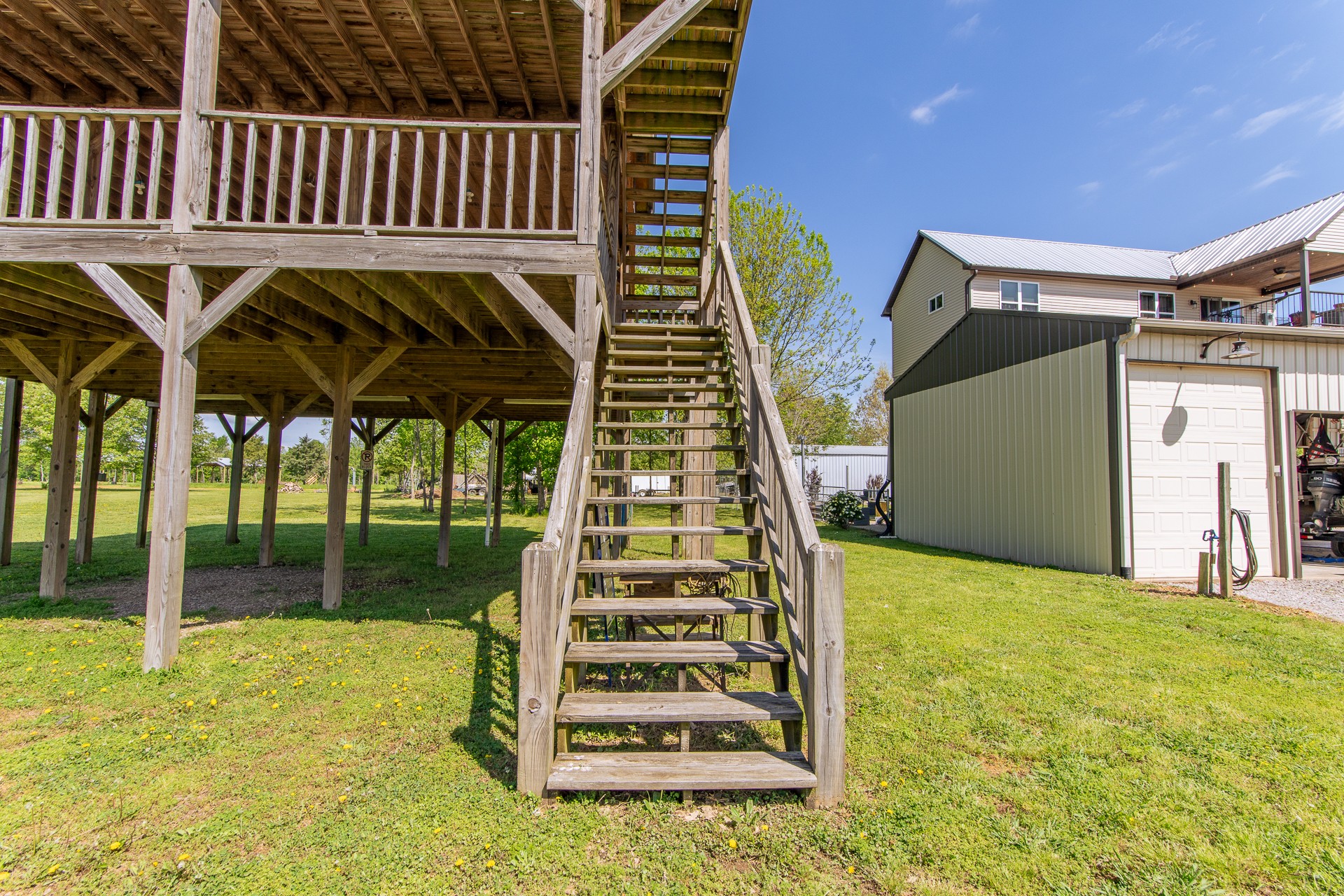 2705 Catfish Ln