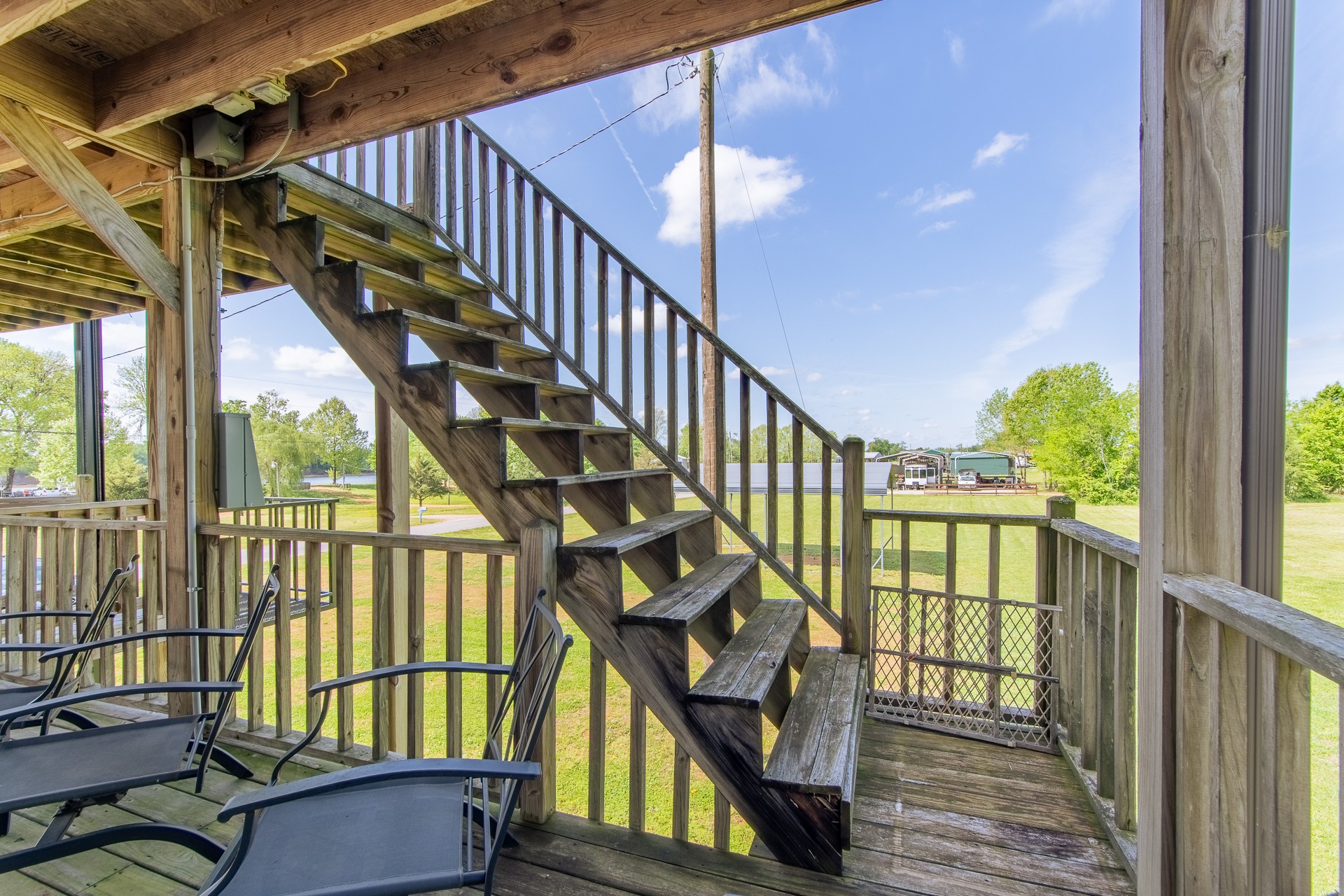 2705 Catfish Ln