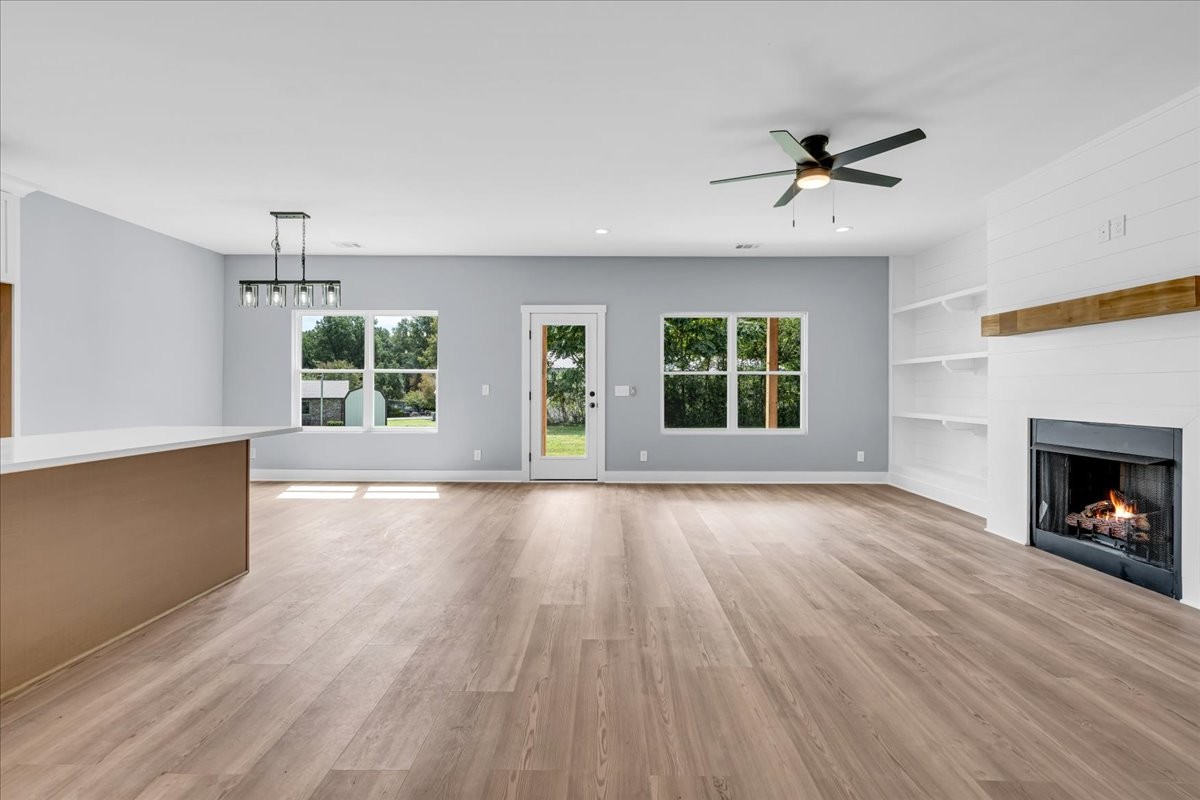 25 Lookout Dr