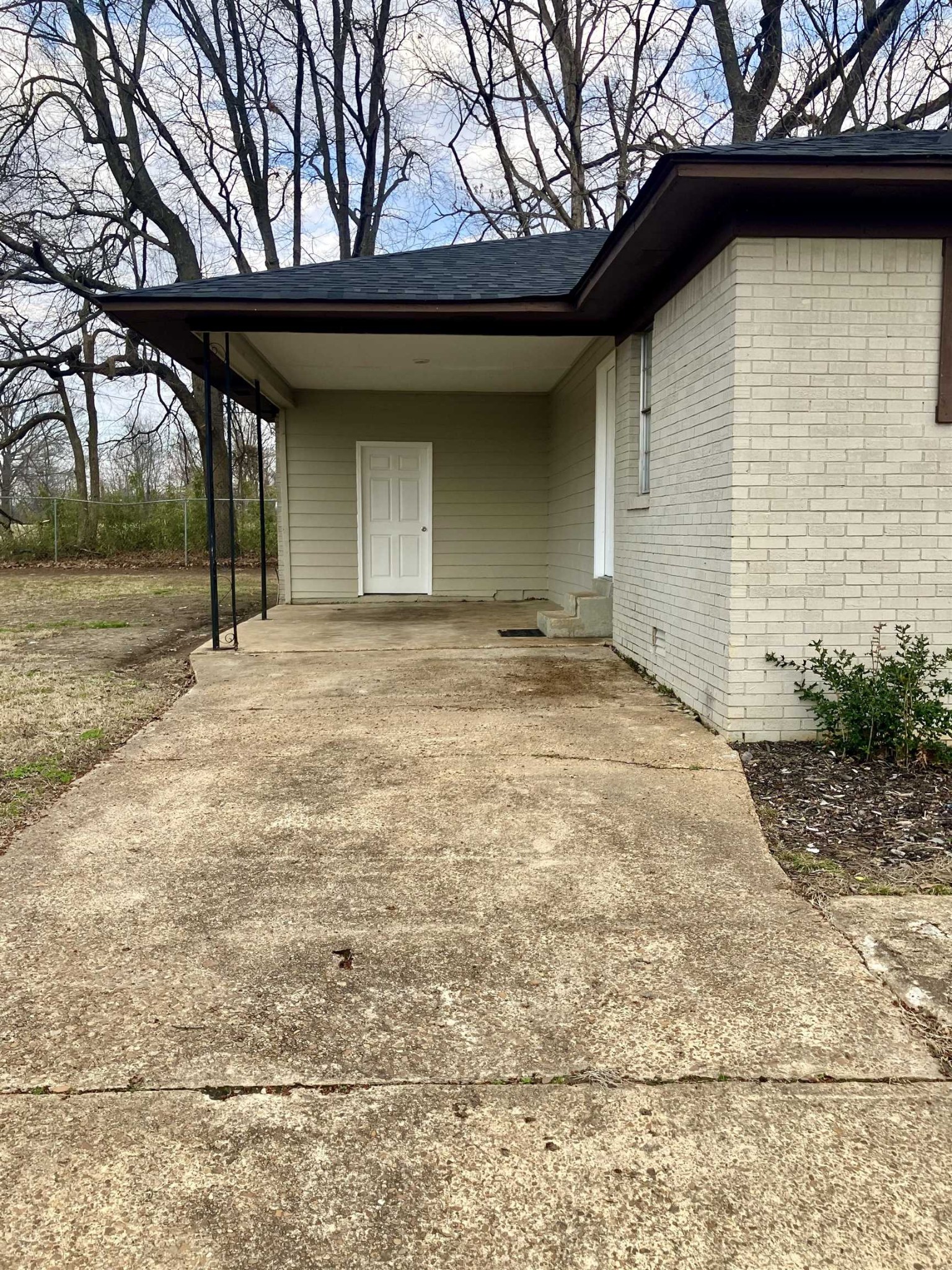 417 FLEMING DR