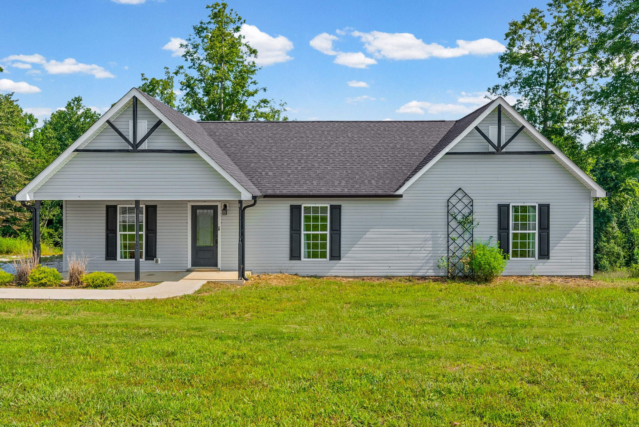 153 High Point Rd