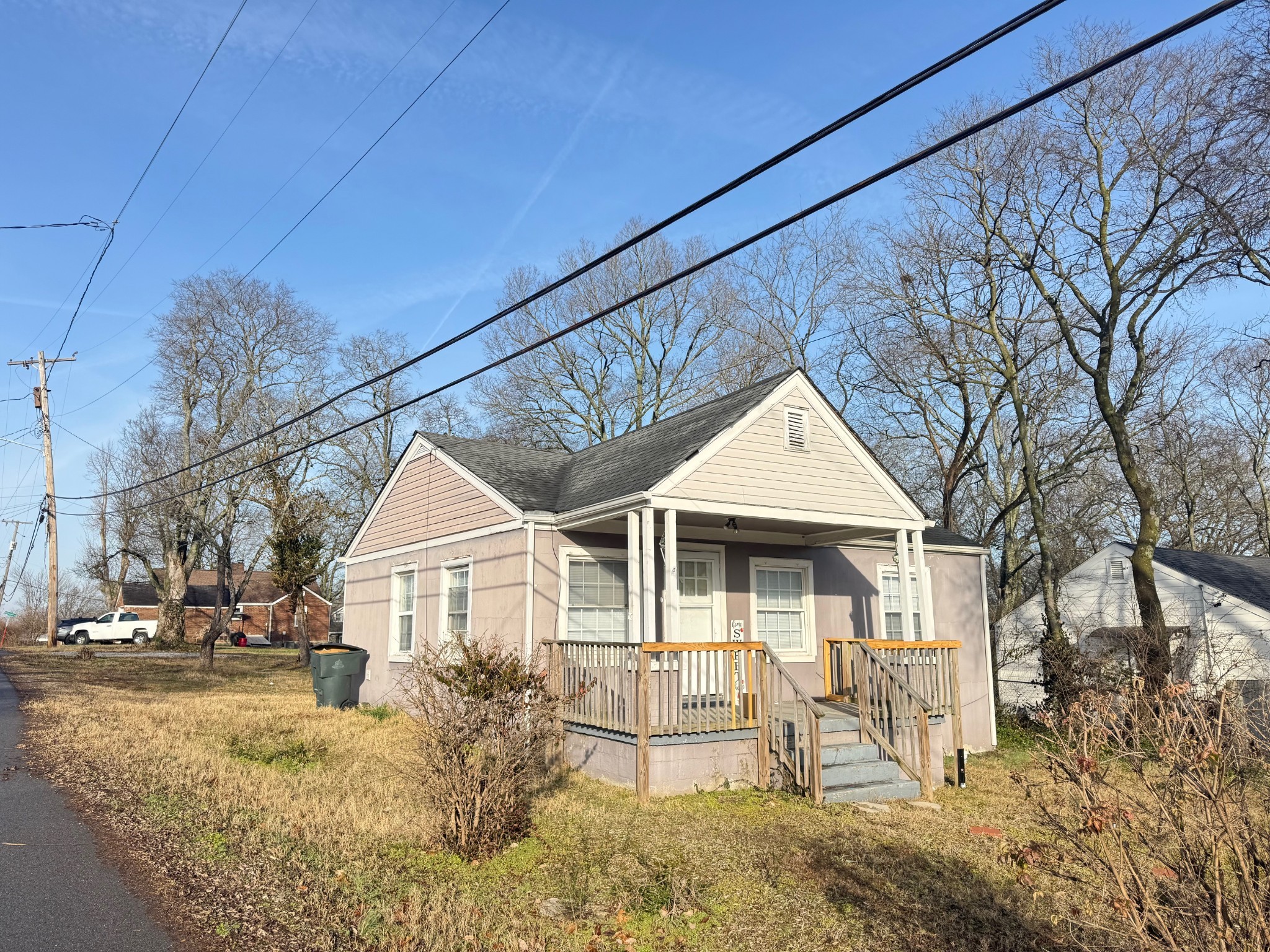 2900 Morningside Dr