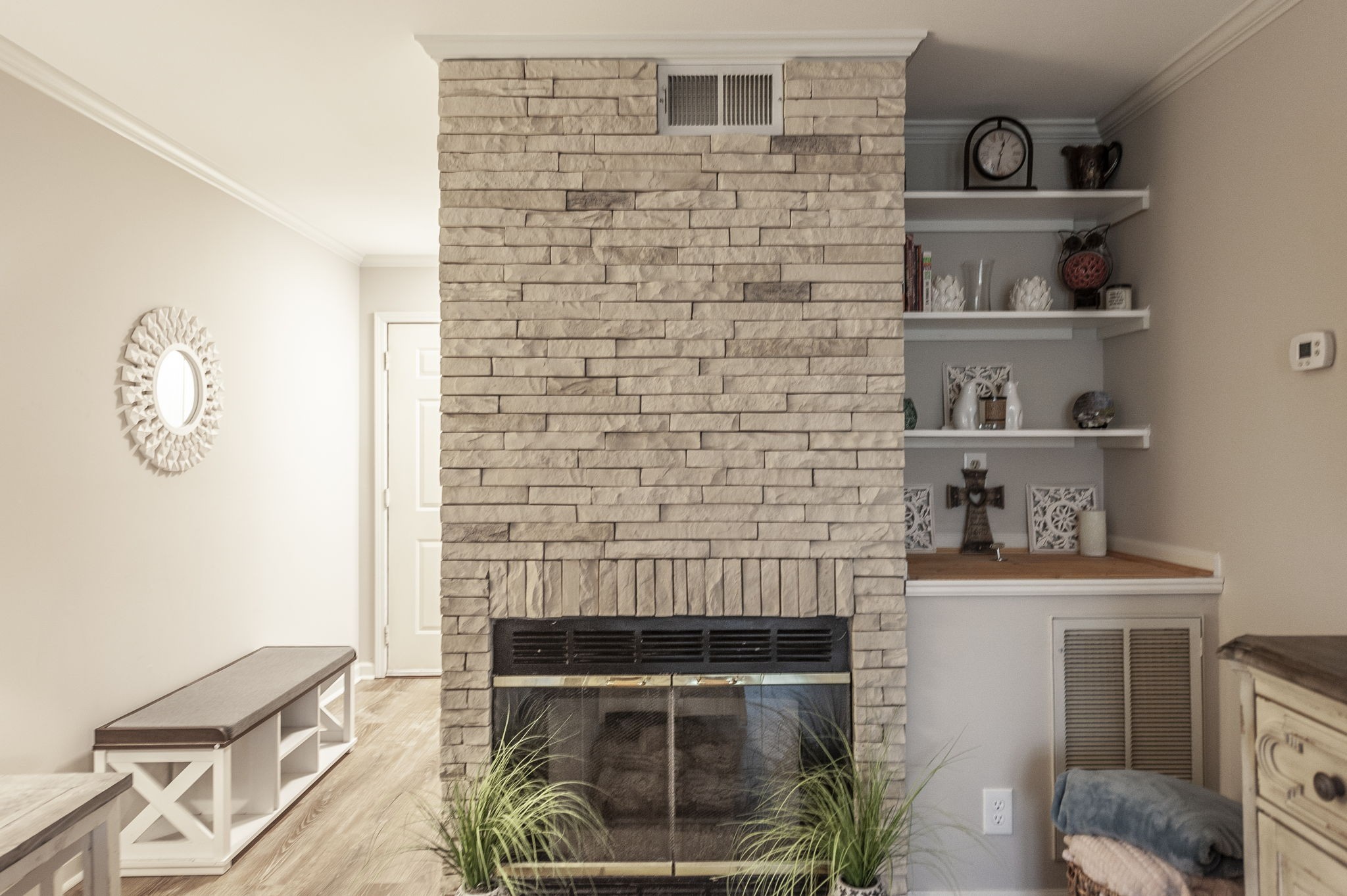 205 Churchill Xing