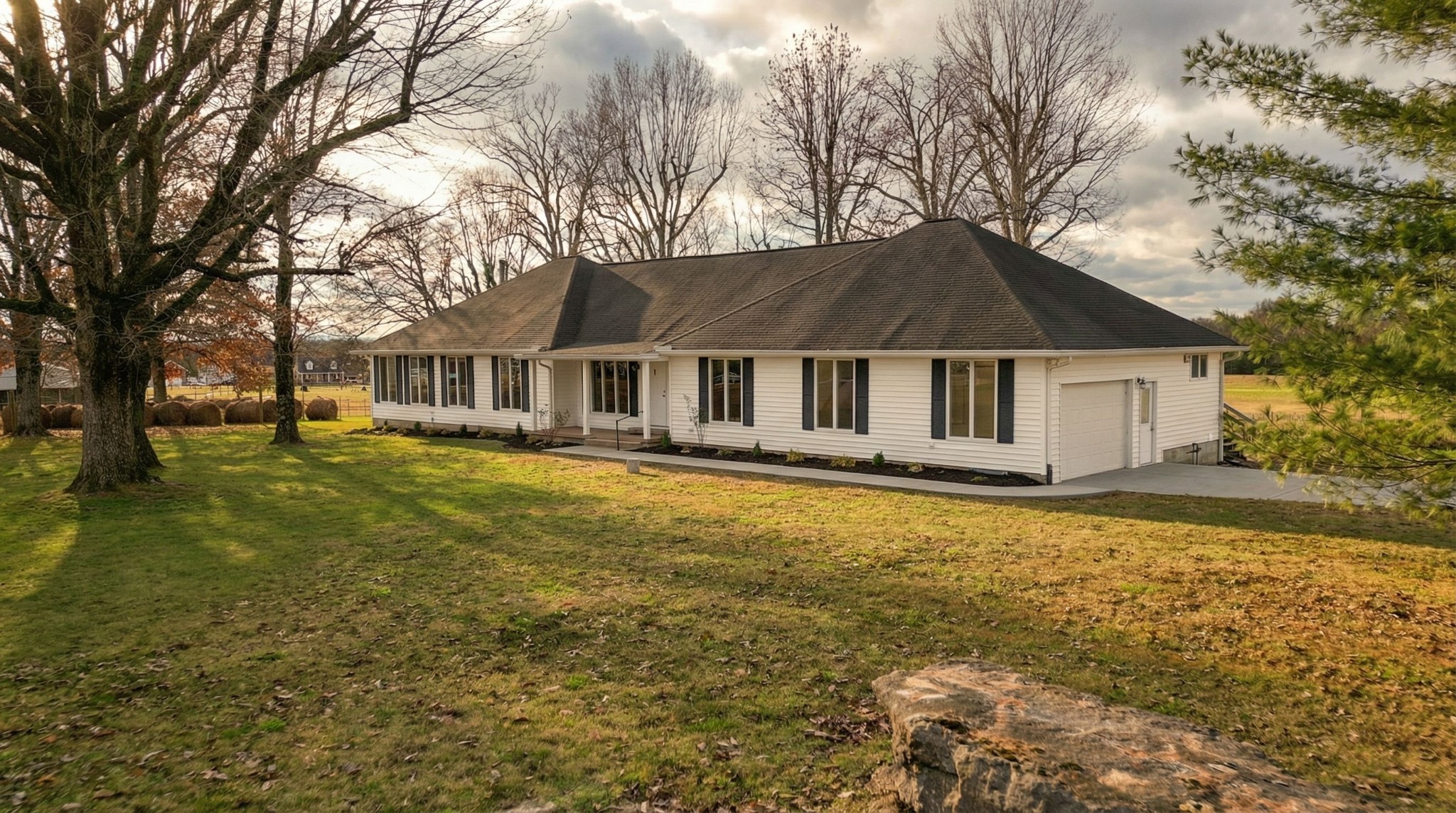 4785 Highway 41A, N