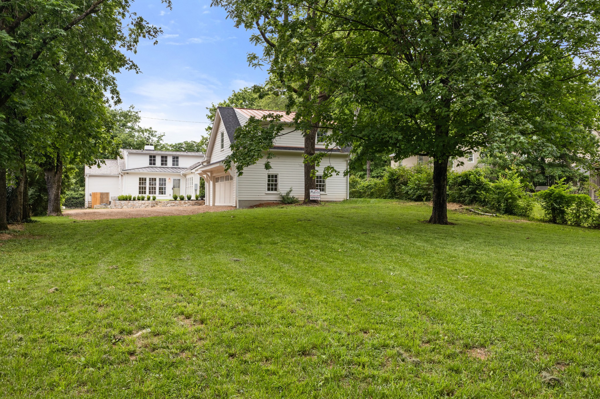 215 Lewisburg Ave