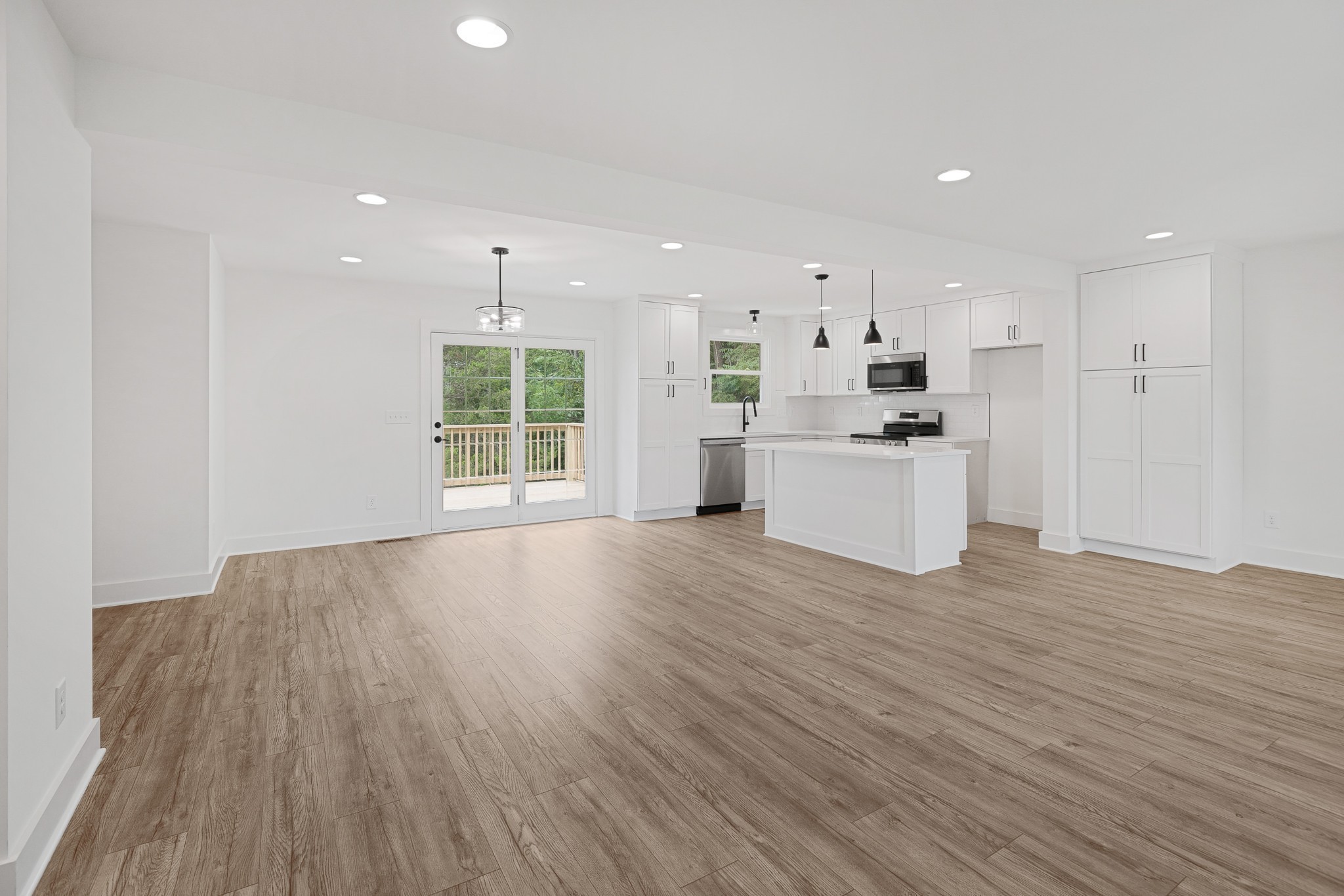 3036 Vistavalley Ct